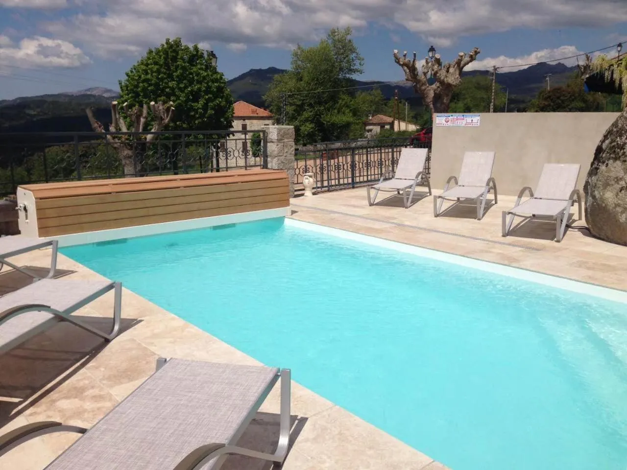 Day in Hotel Clair de Lune