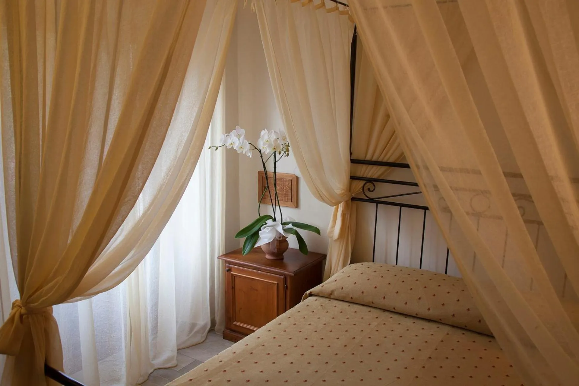Bed in Boutique Hotel Ilio