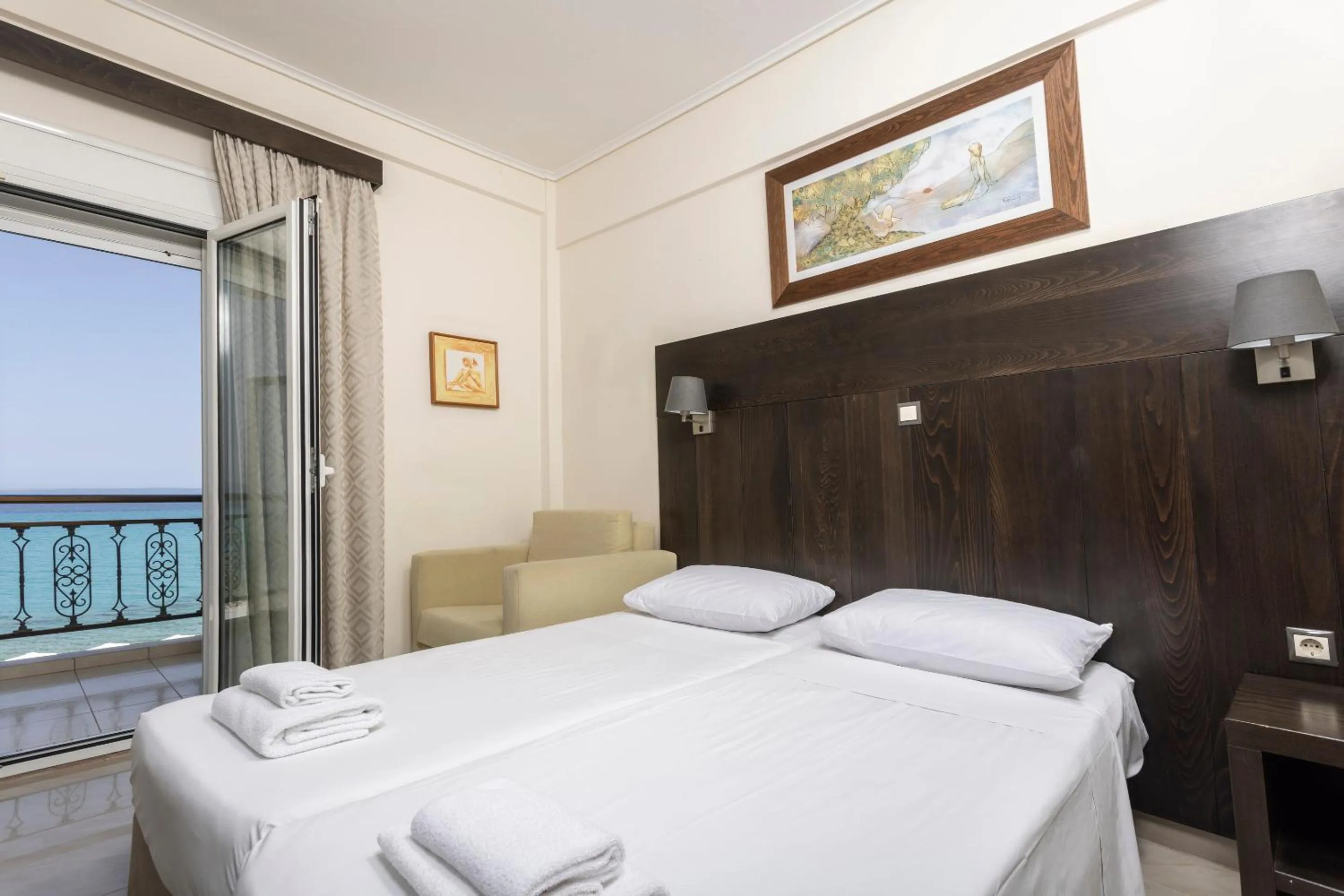 Bed in Hanioti GrandOtel