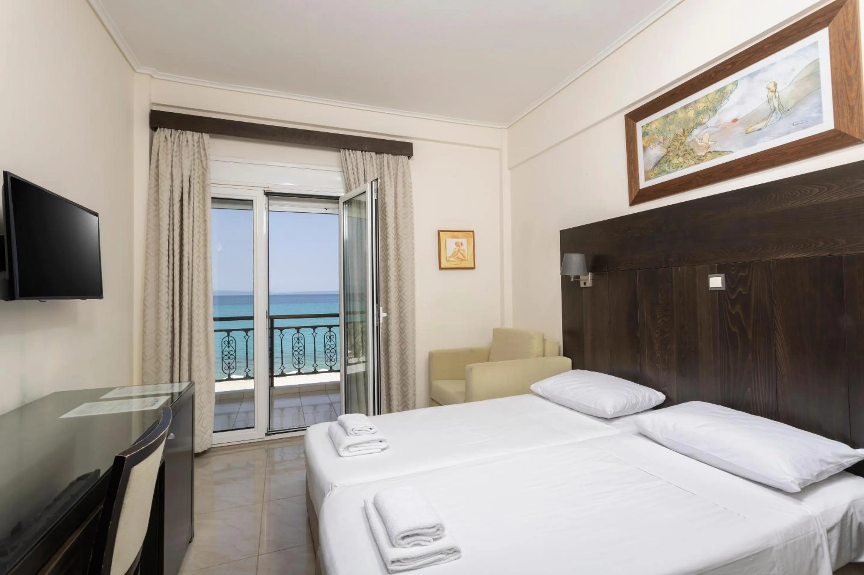 Bed in Hanioti GrandOtel