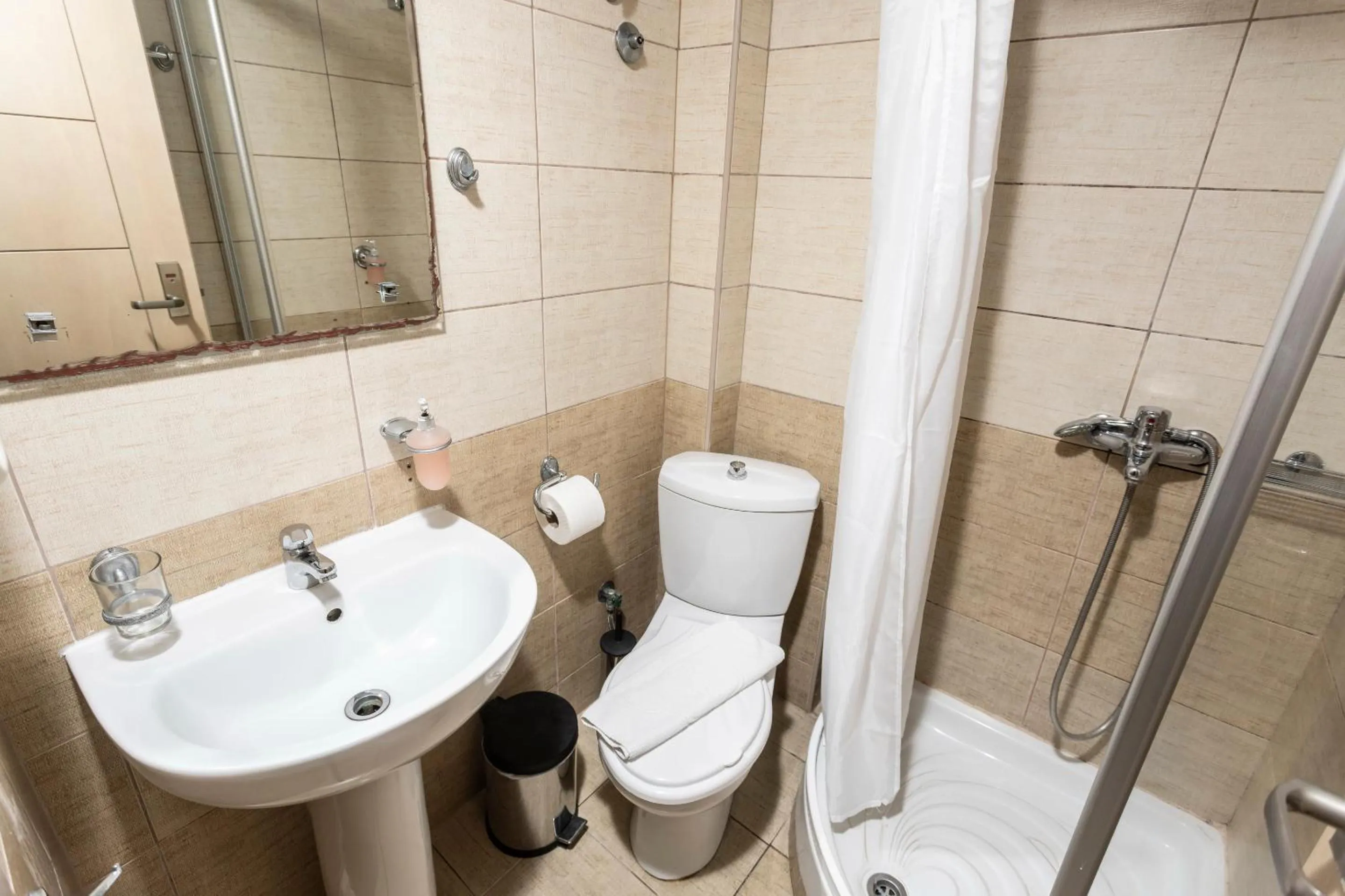 Shower in Hanioti GrandOtel