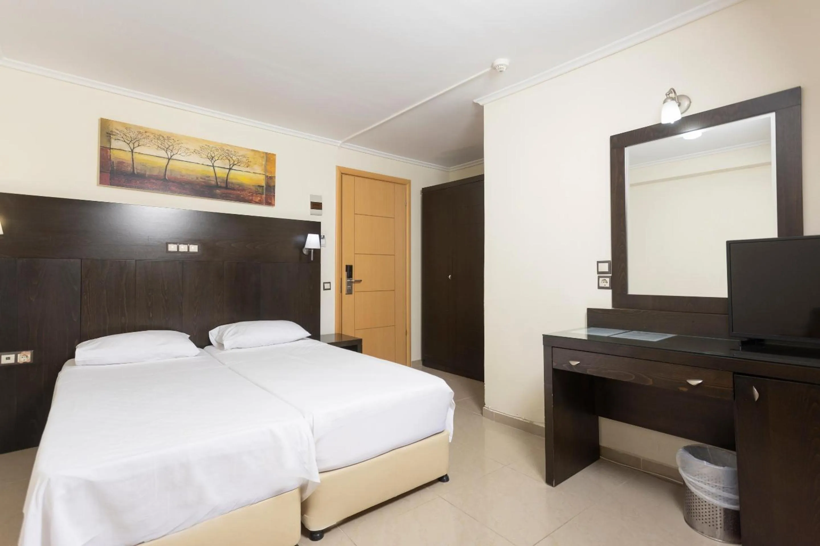 Bedroom, Bed in Hanioti GrandOtel