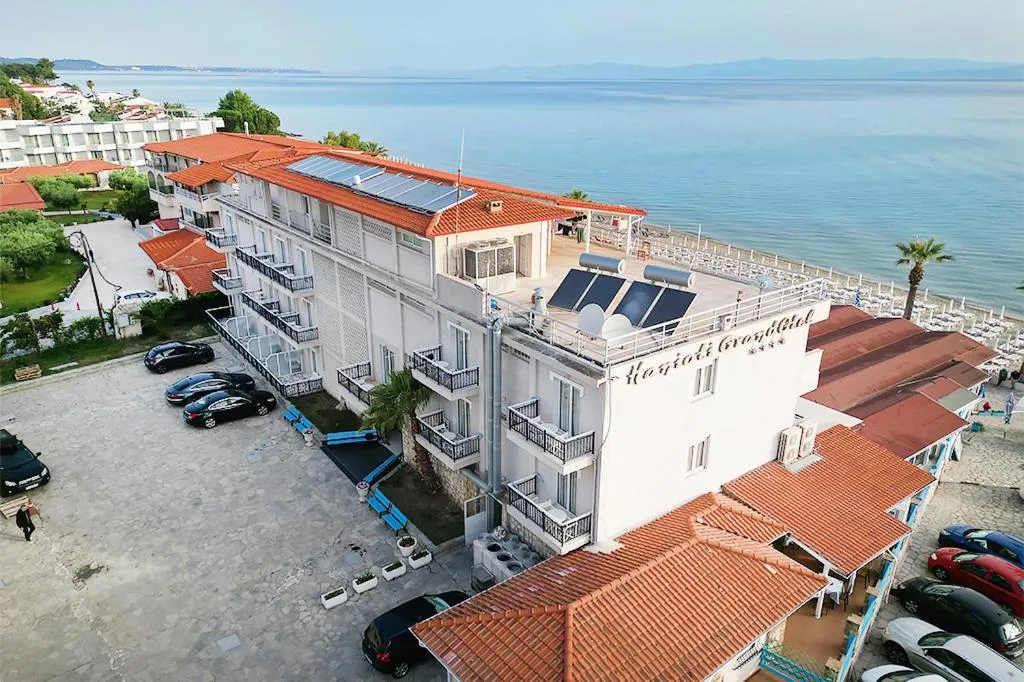 Property building in Hanioti GrandOtel