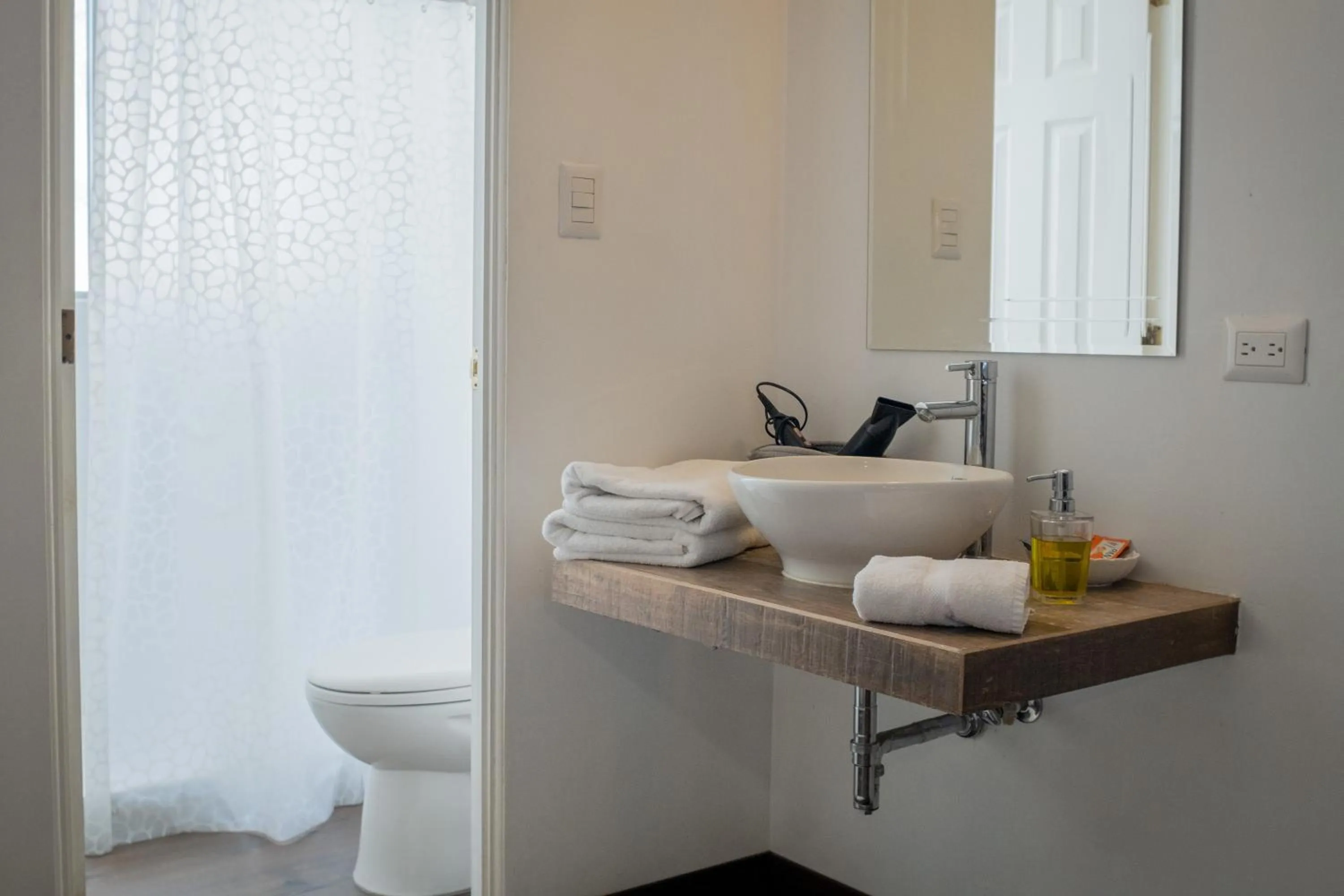 Bathroom in Hotel Residencia del Sol