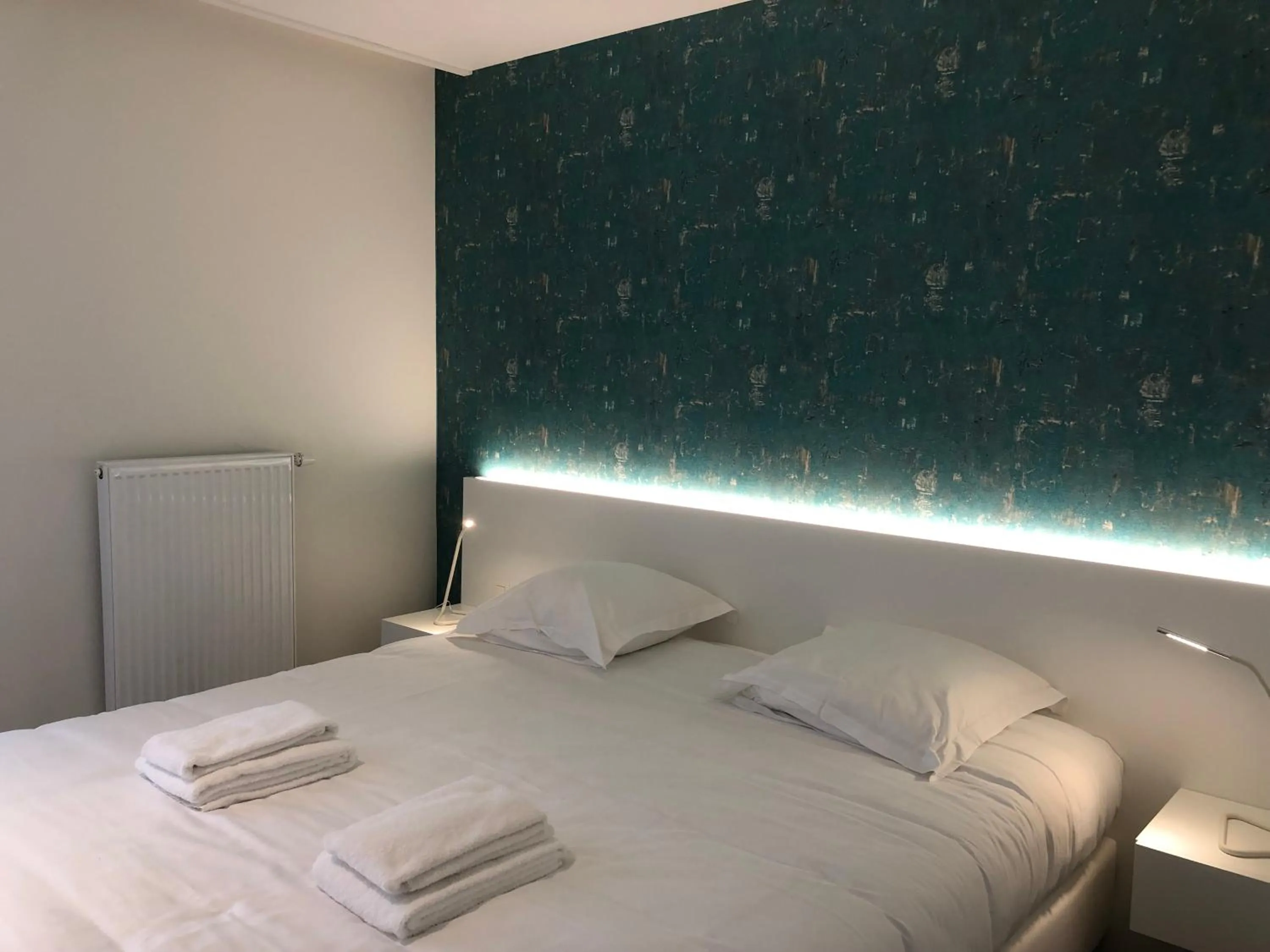 Bed in Acropolis - Luxury Appartments I Hotelservice and parking