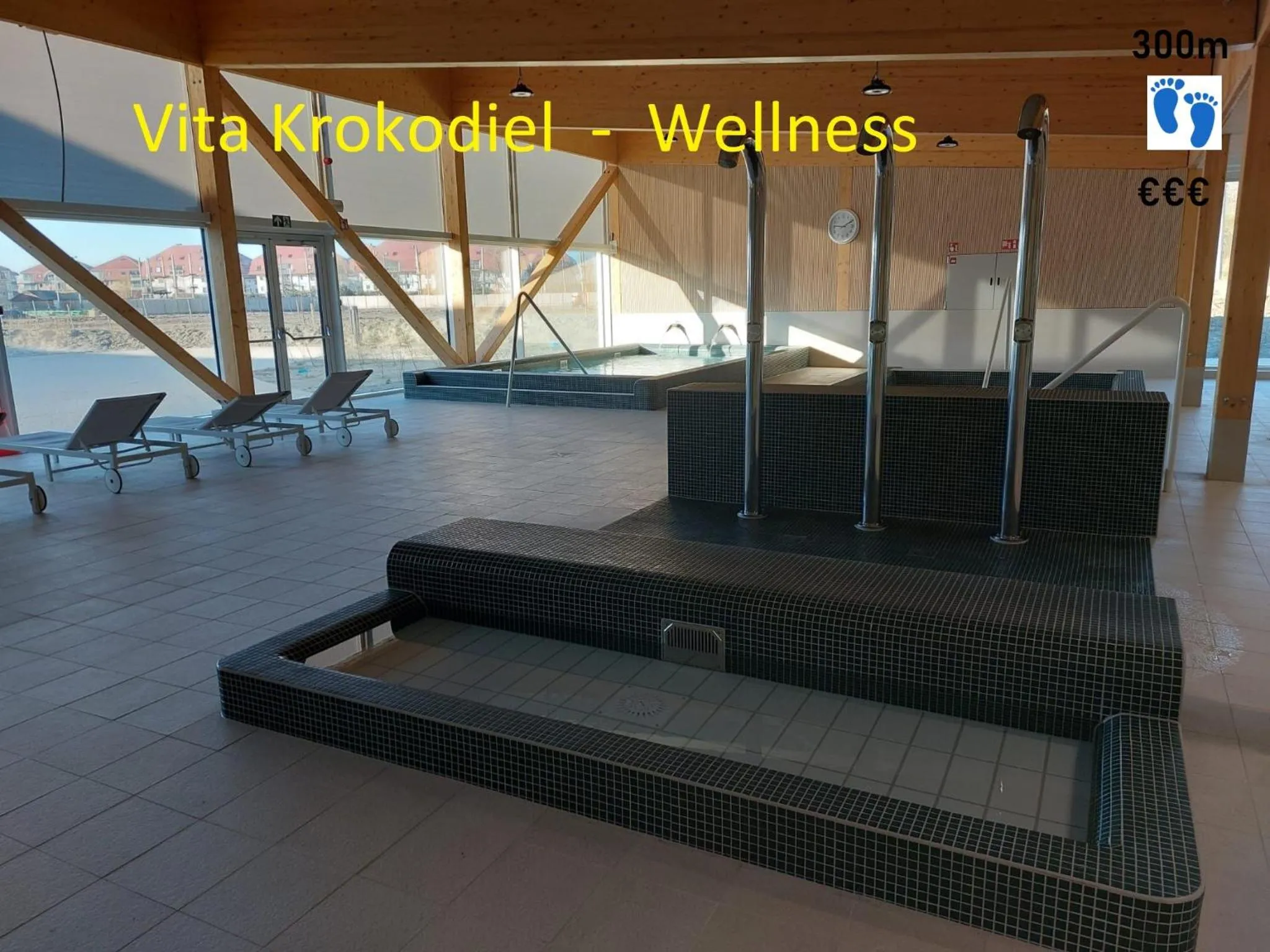 Swimming pool in Acropolis - Luxury Appartments I Hotelservice and parking