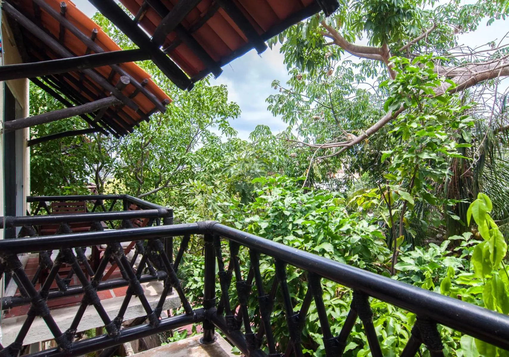 Charming authentic Mexico-Walk to beach & 5th Ave!