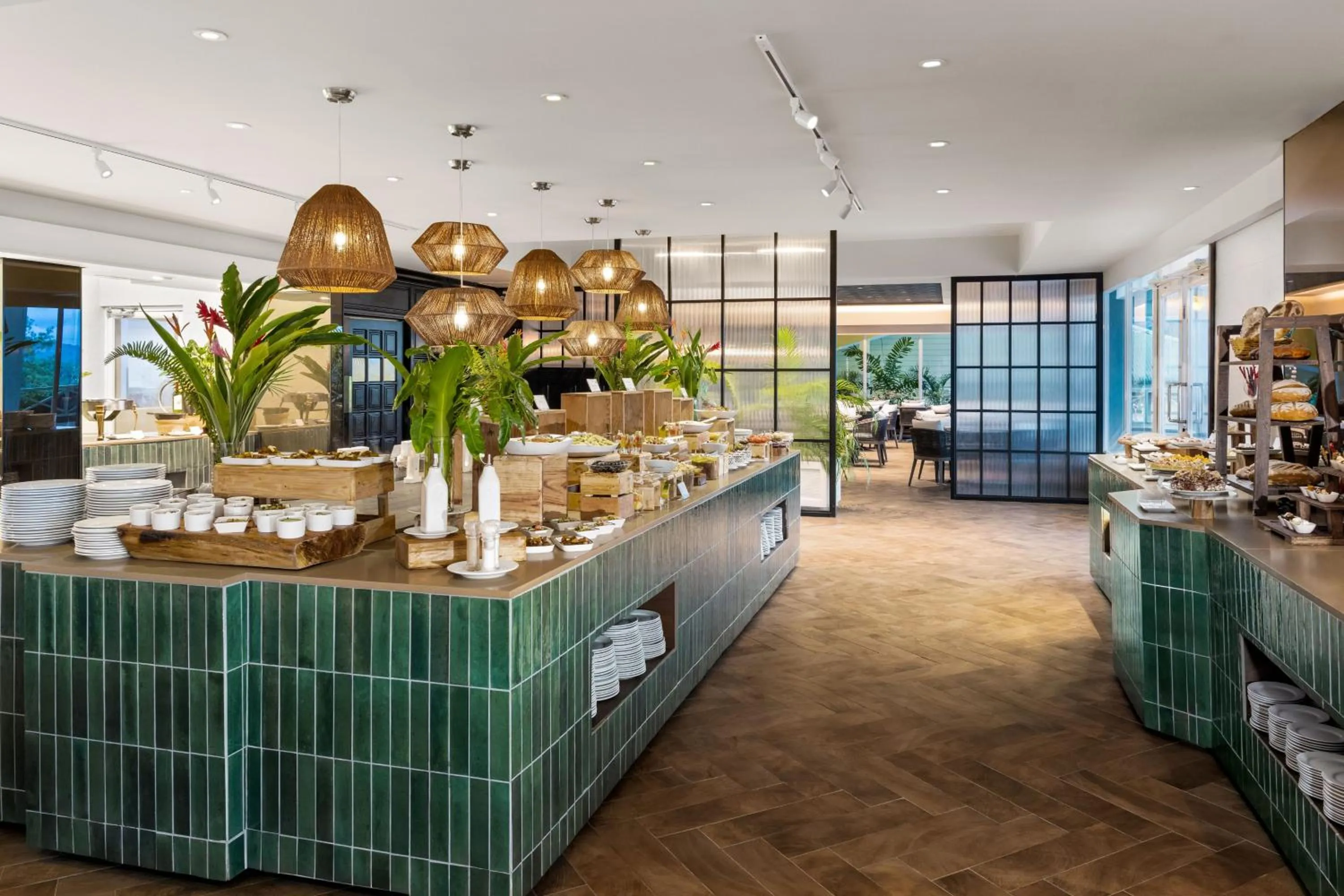 Restaurant/places to eat in Gamboa Rainforest Reserve