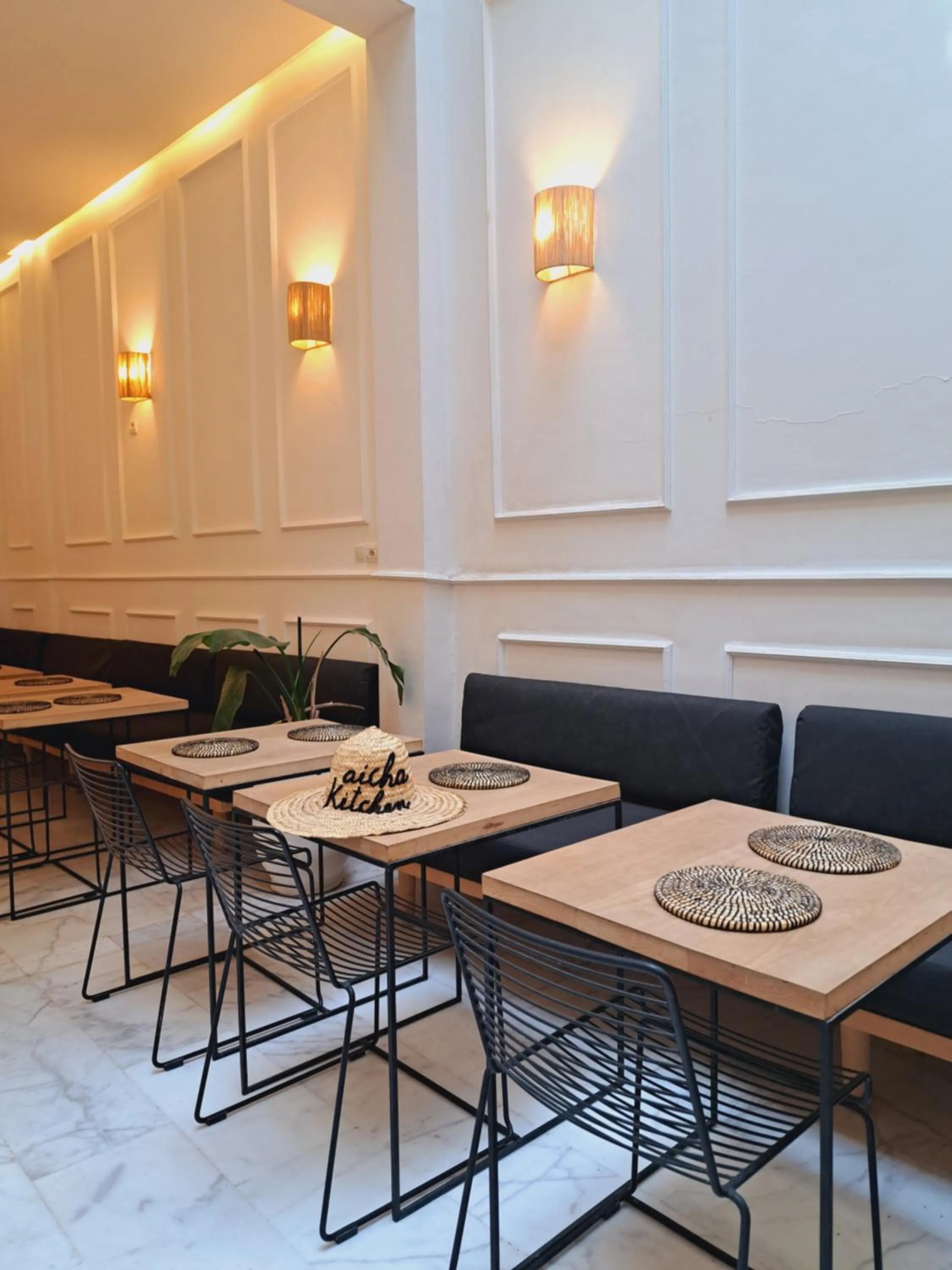 Restaurant/places to eat in Riad Aïcha Kitchen