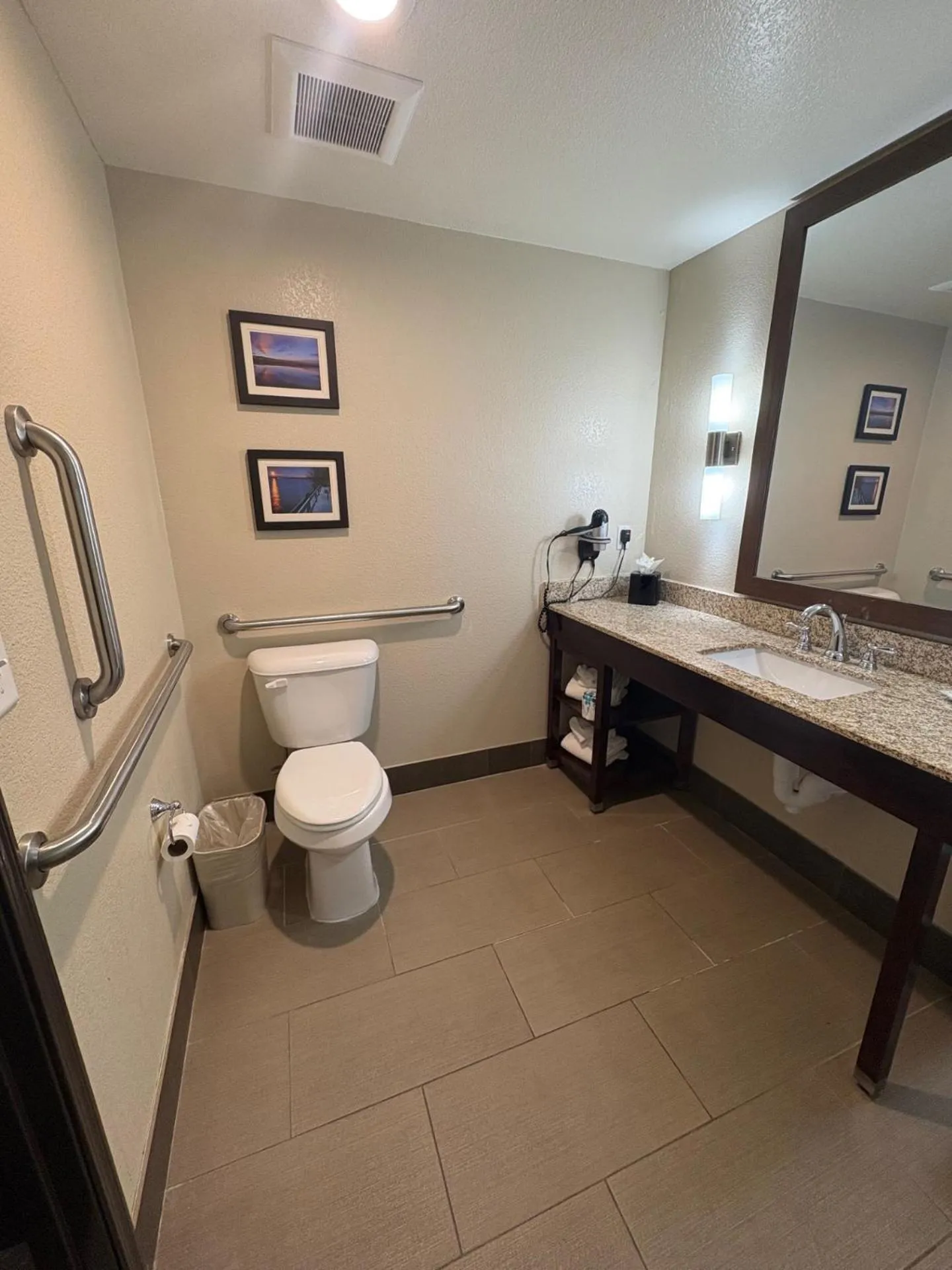 Toilet in Comfort Suites Near Denver Downtown