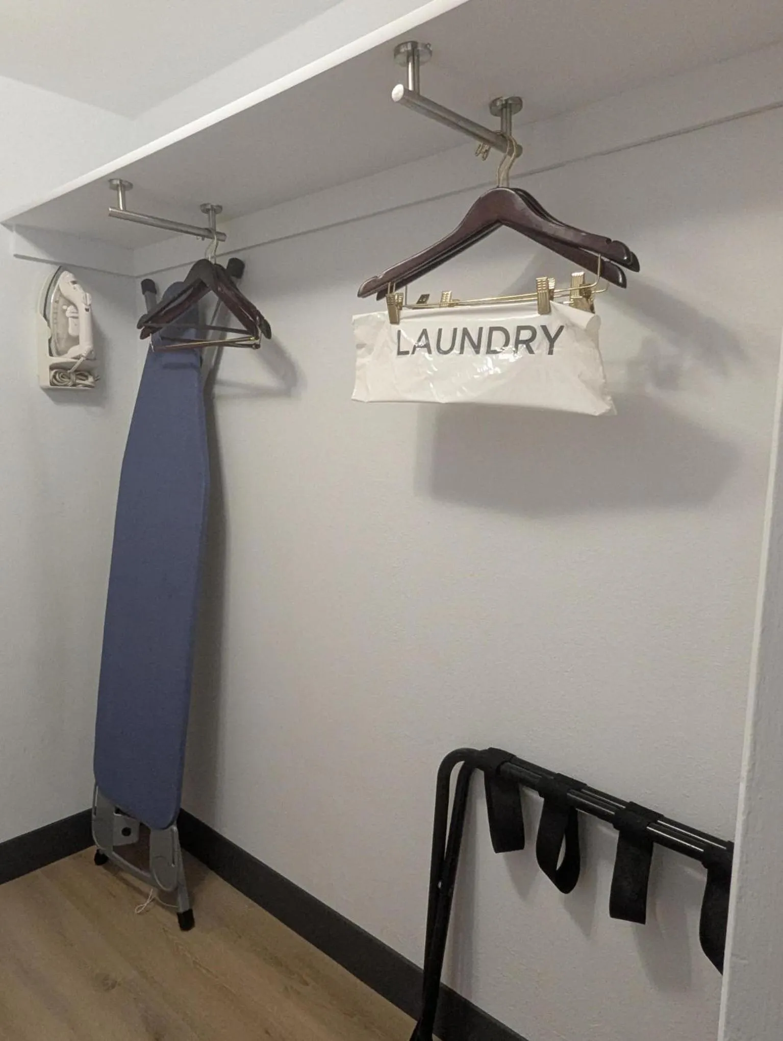 wardrobe in Plaza Hotel Denver Central