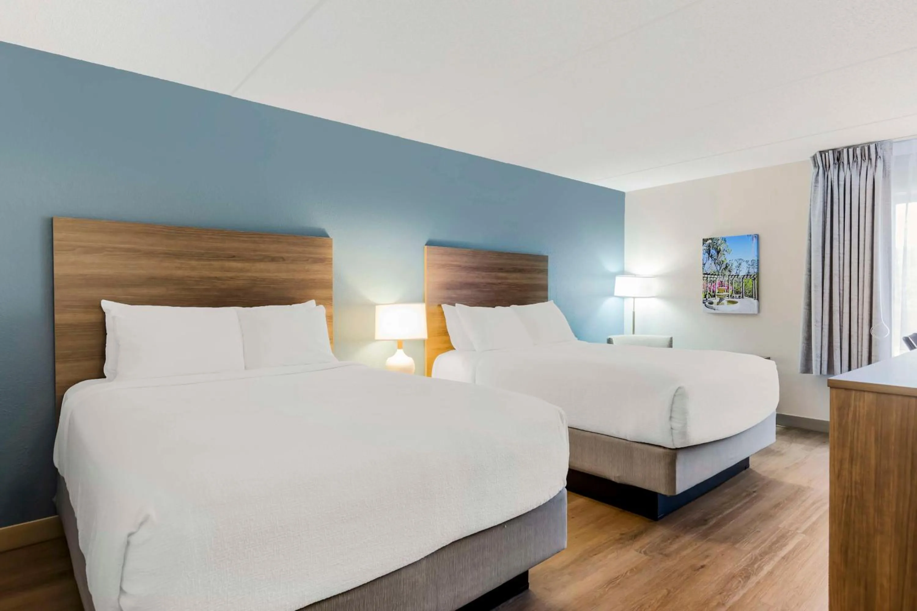 Bedroom, Bed in Best Western Plus Wilmington / Wrightsville Beach