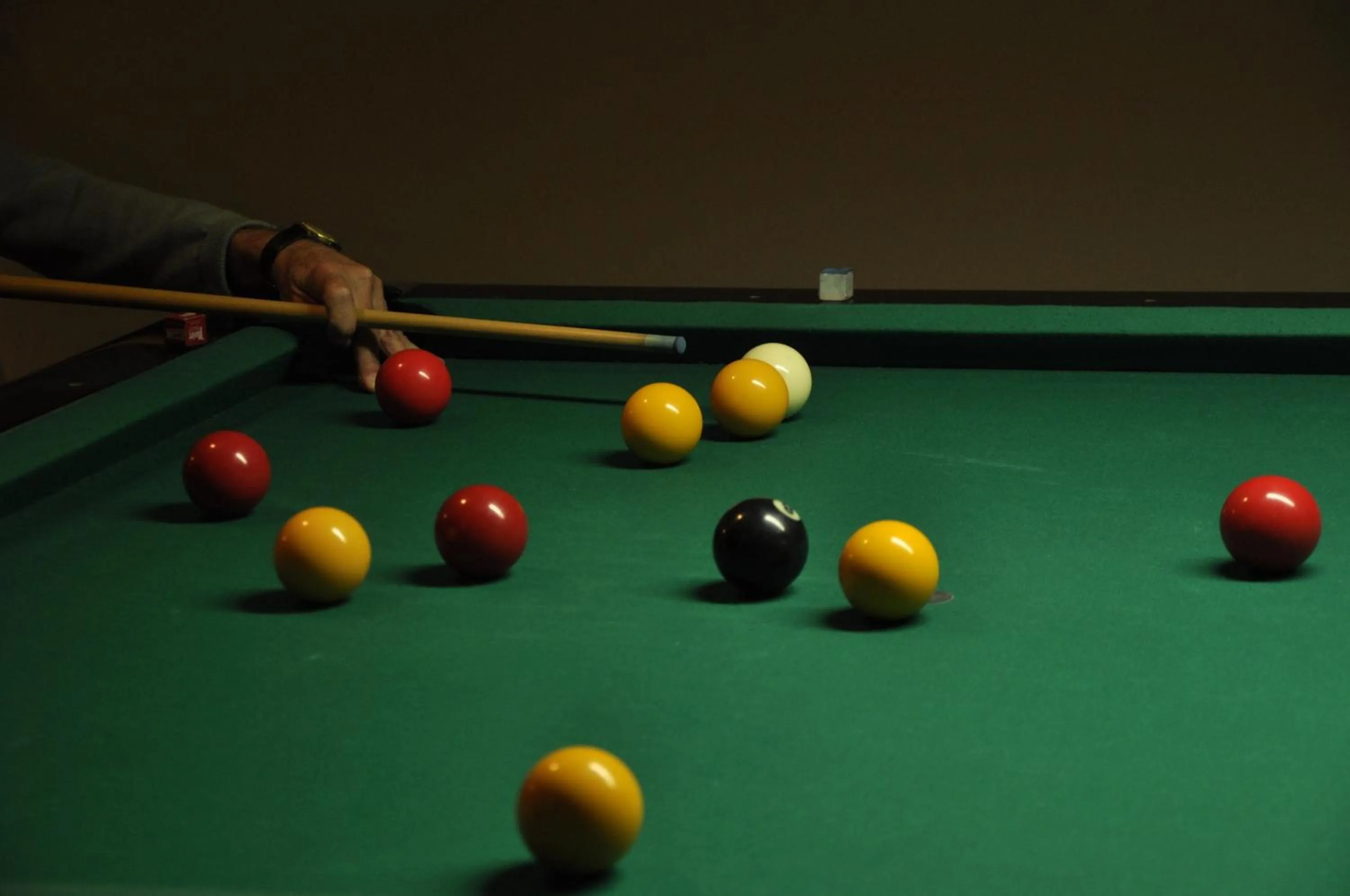 Billiard in Hôtel Centre-Ville