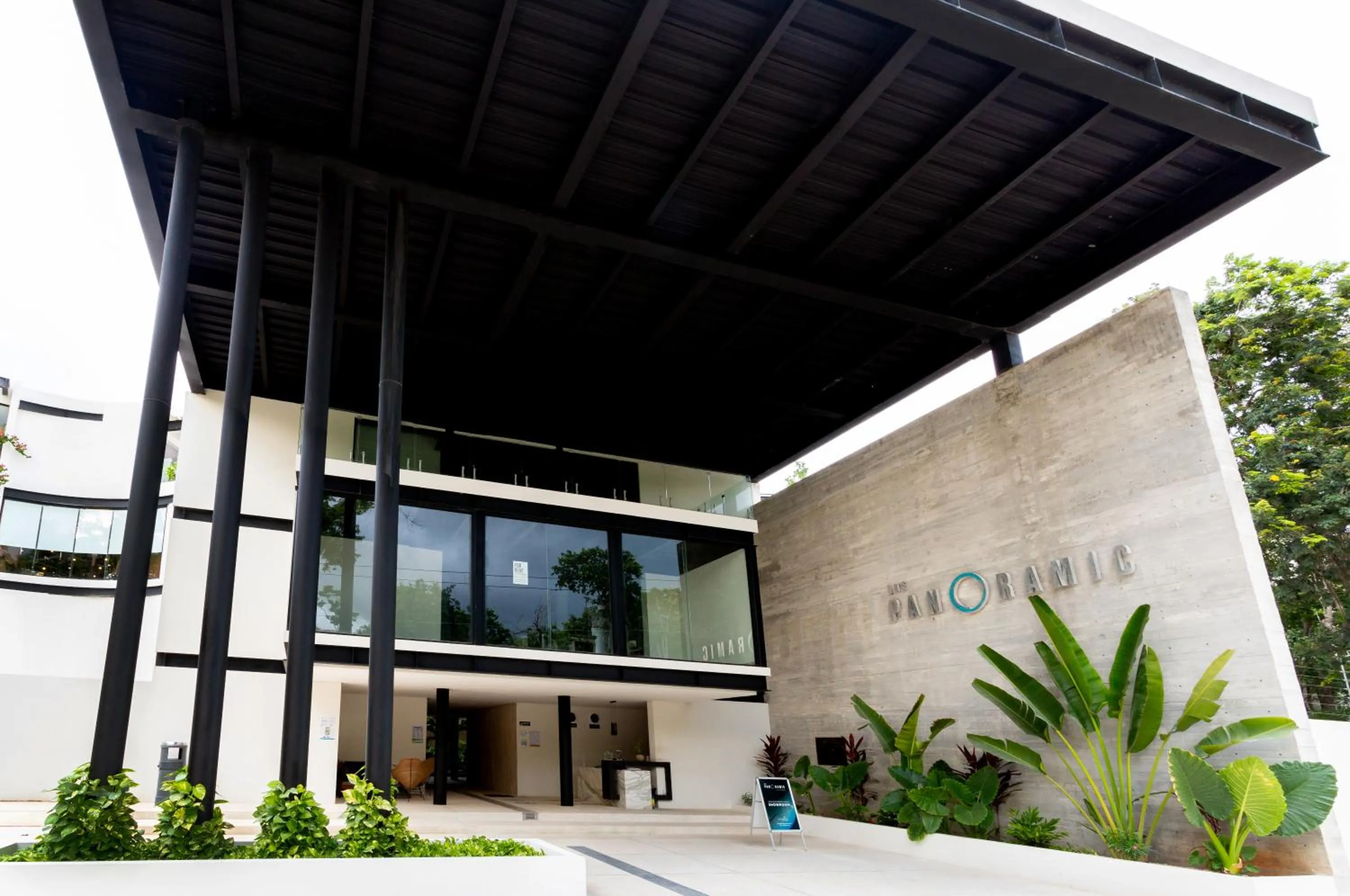 Facade/entrance in The Panoramic By Xperience Hotels