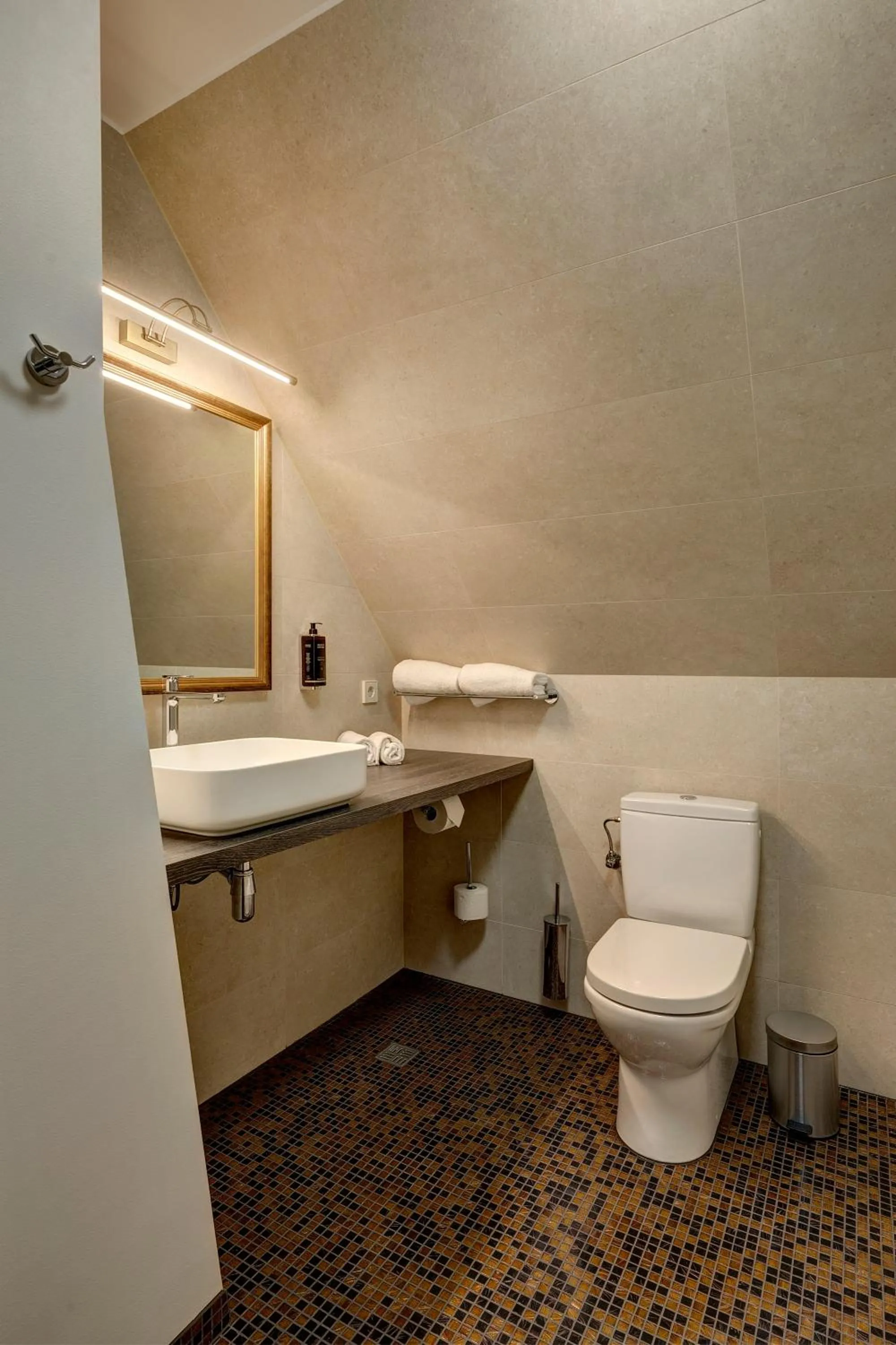 Toilet in Vihula Manor Country Club & Spa