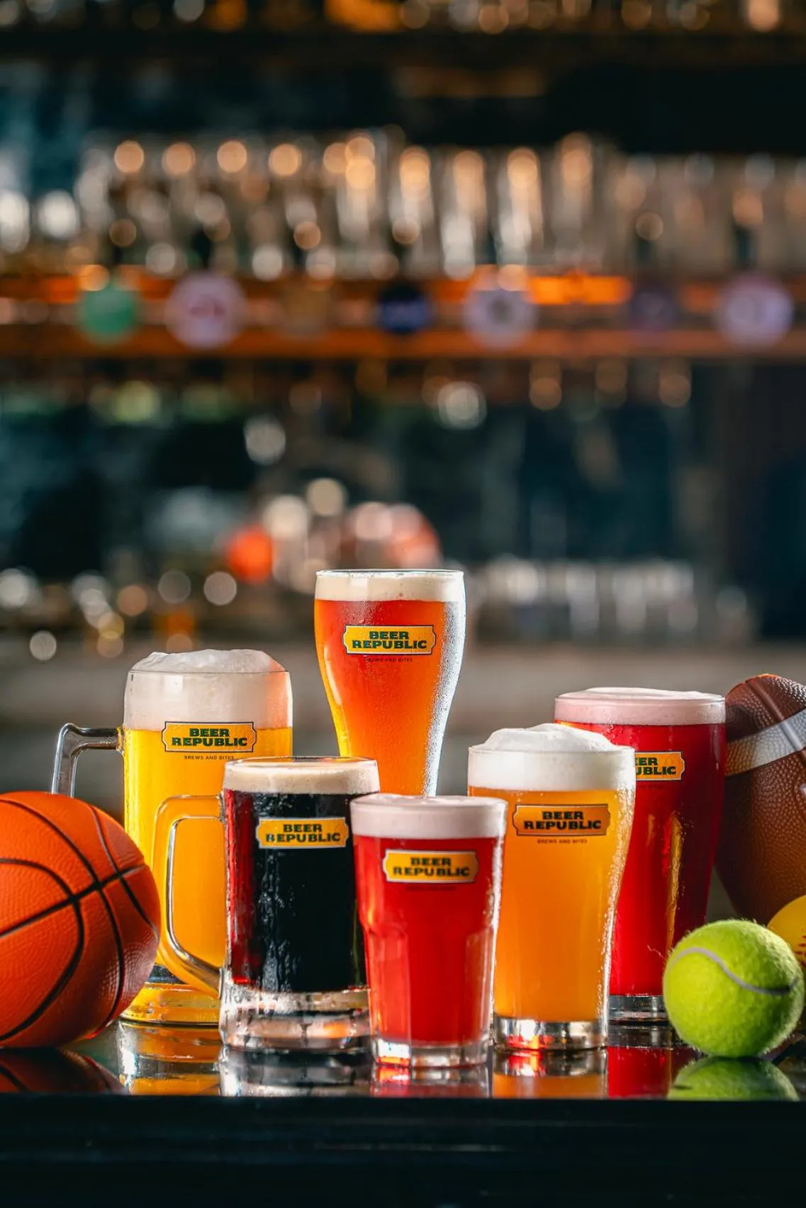 Restaurant/places to eat in Holiday Inn Bangkok by IHG