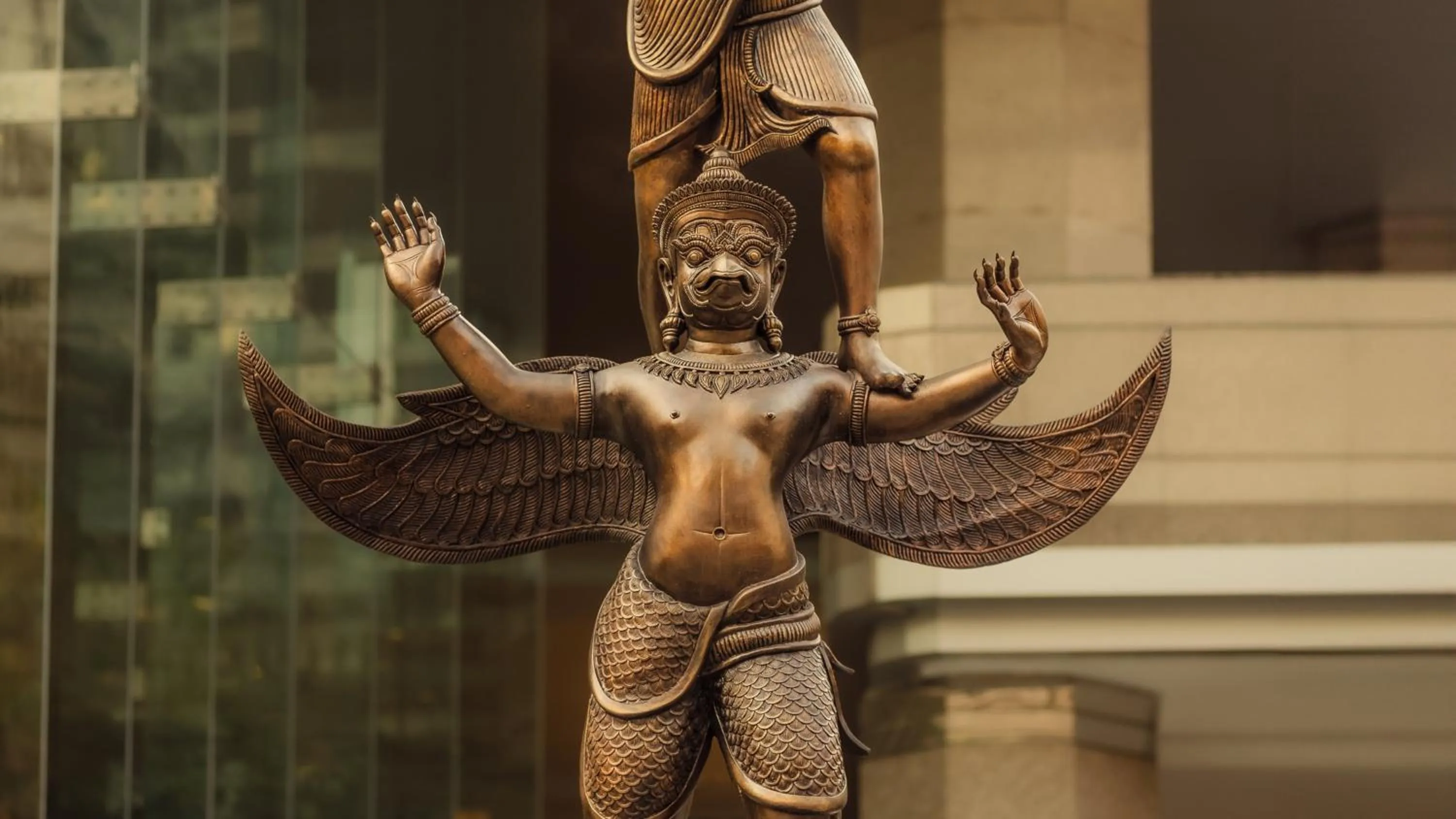 Area and facilities in Holiday Inn Bangkok by IHG