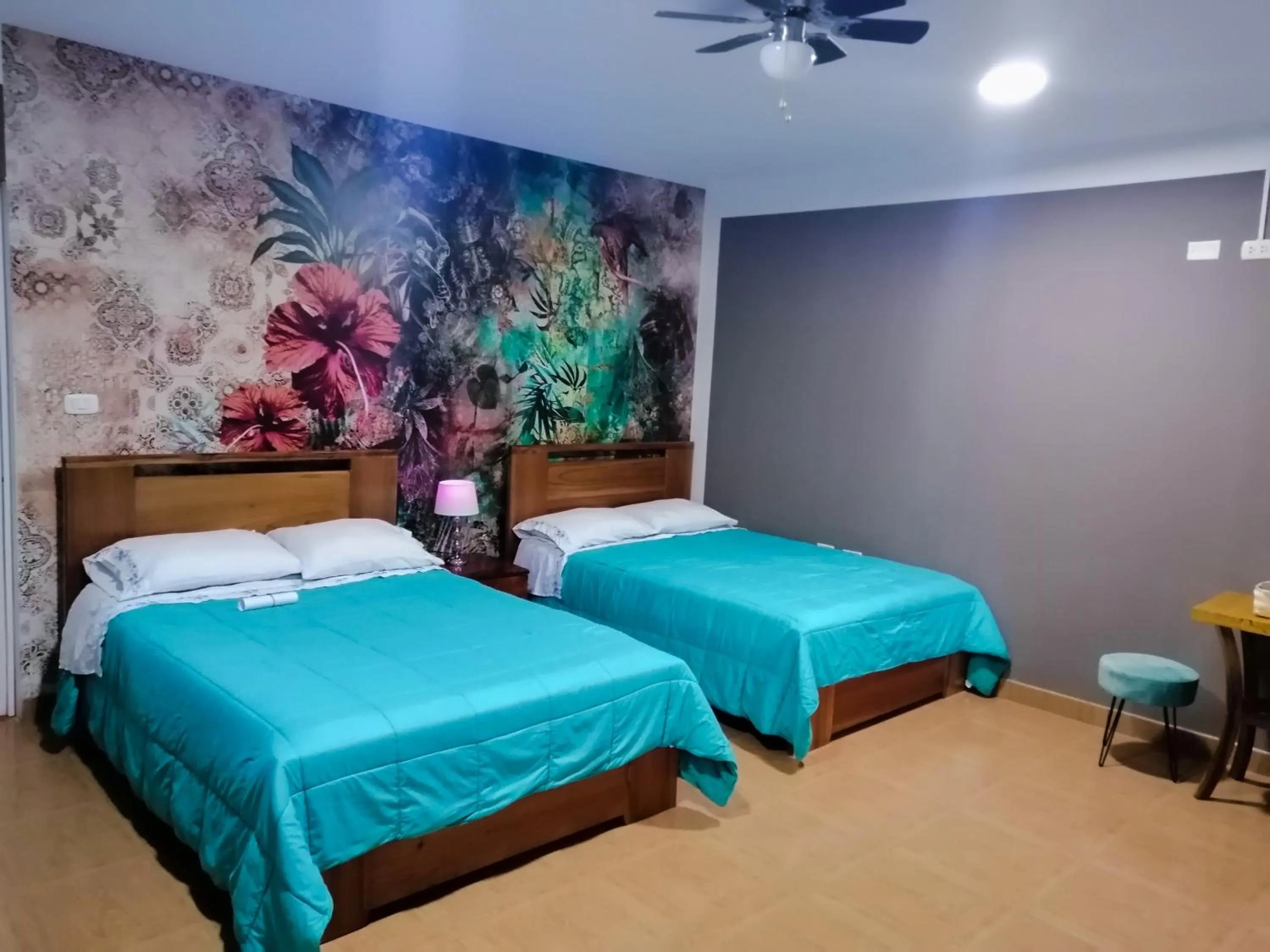 Bed in Zoila's Suite Escape