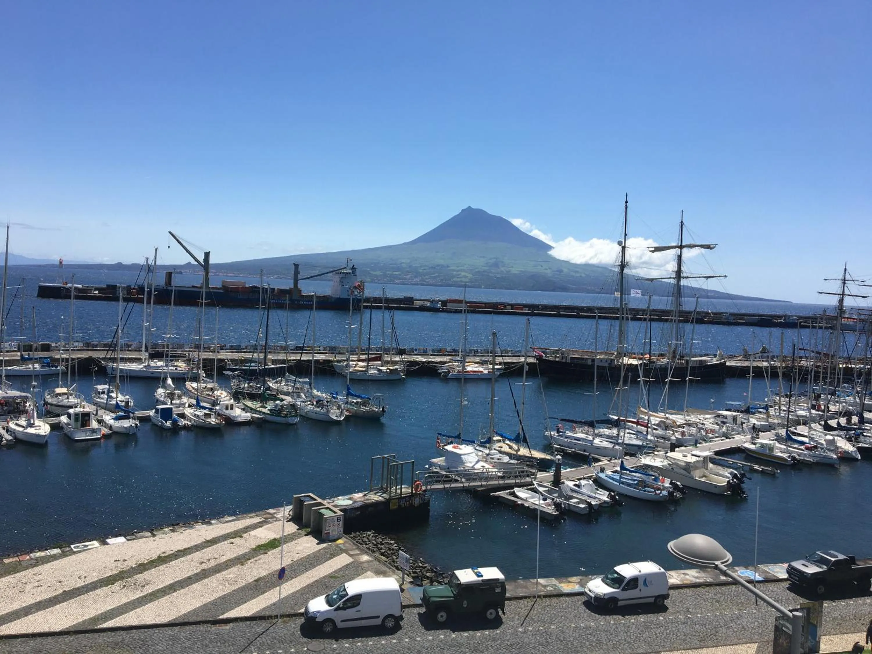 Balcony/Terrace in Internacional Azores Boutique