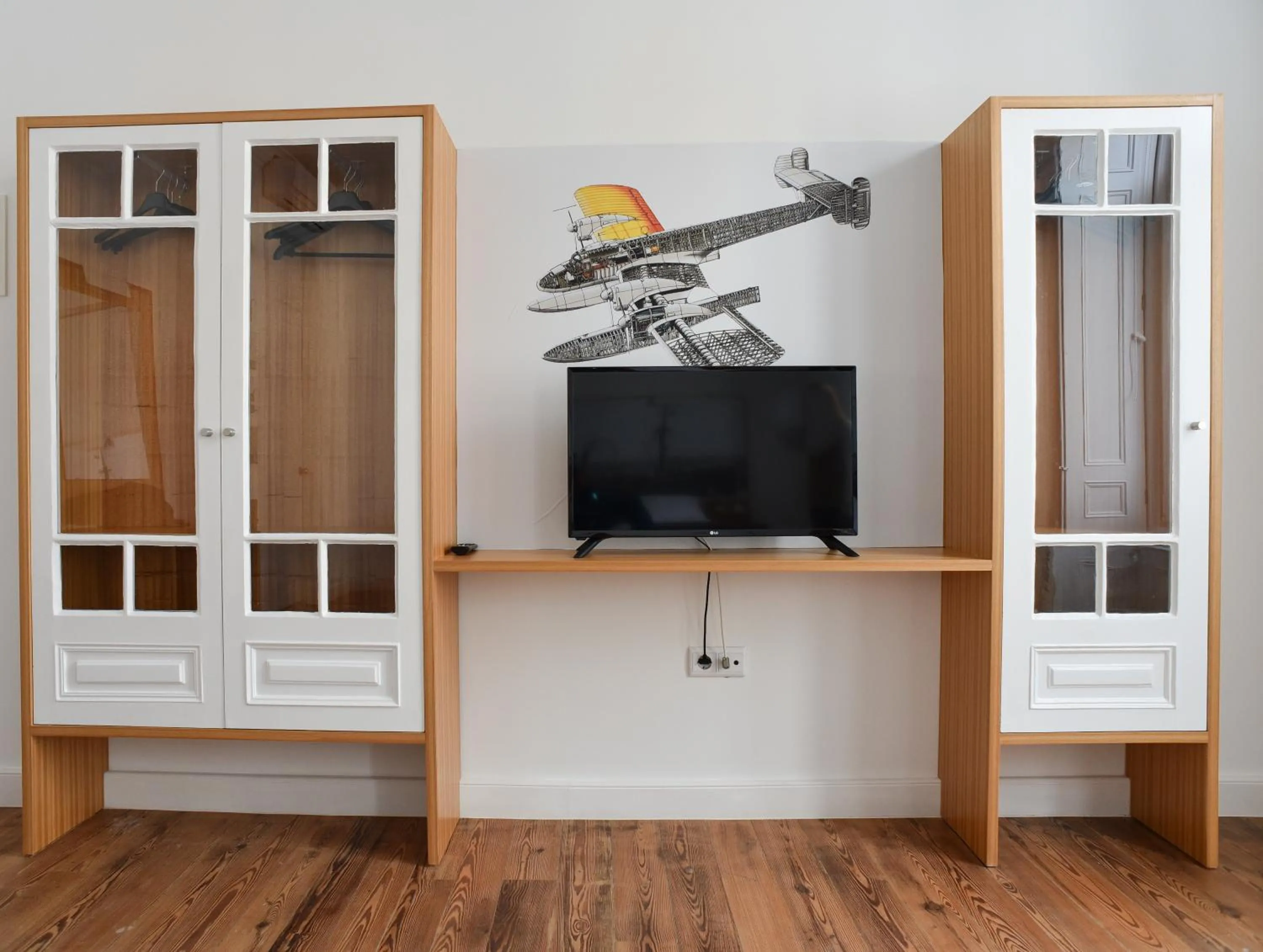 TV and multimedia in Internacional Azores Boutique