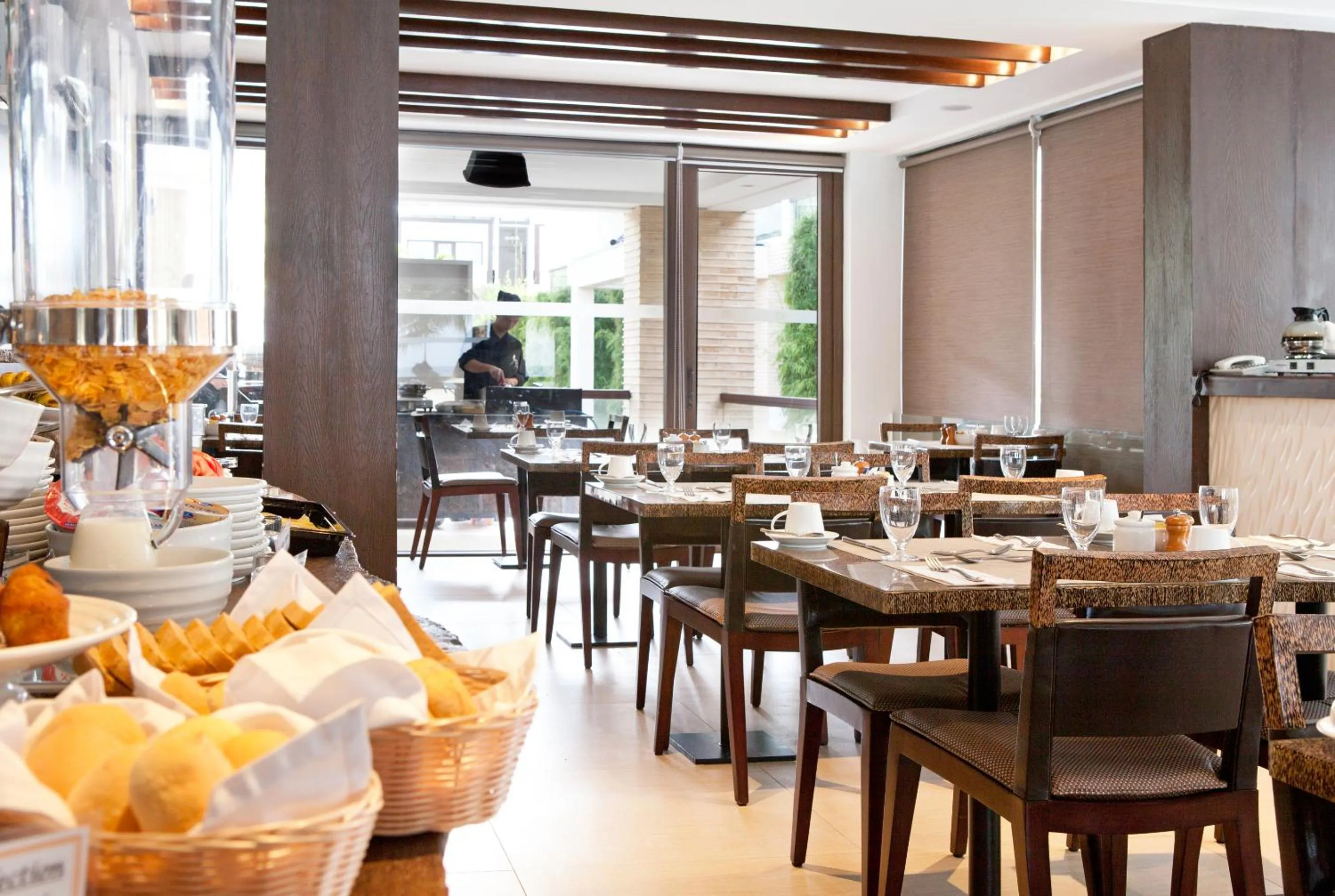 Restaurant/places to eat in The District Boracay