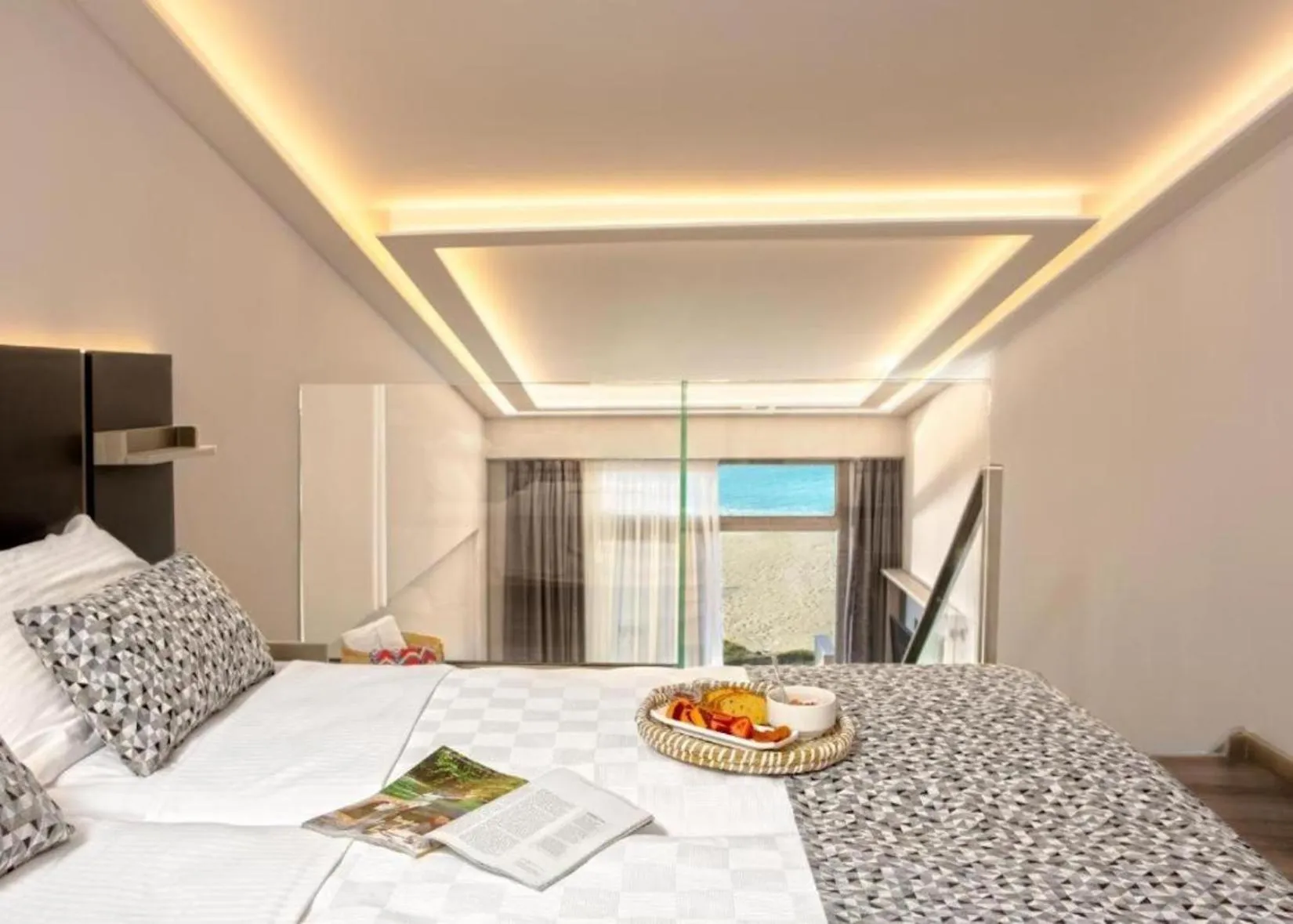 Bed in Pearl SeaBreeze Suites