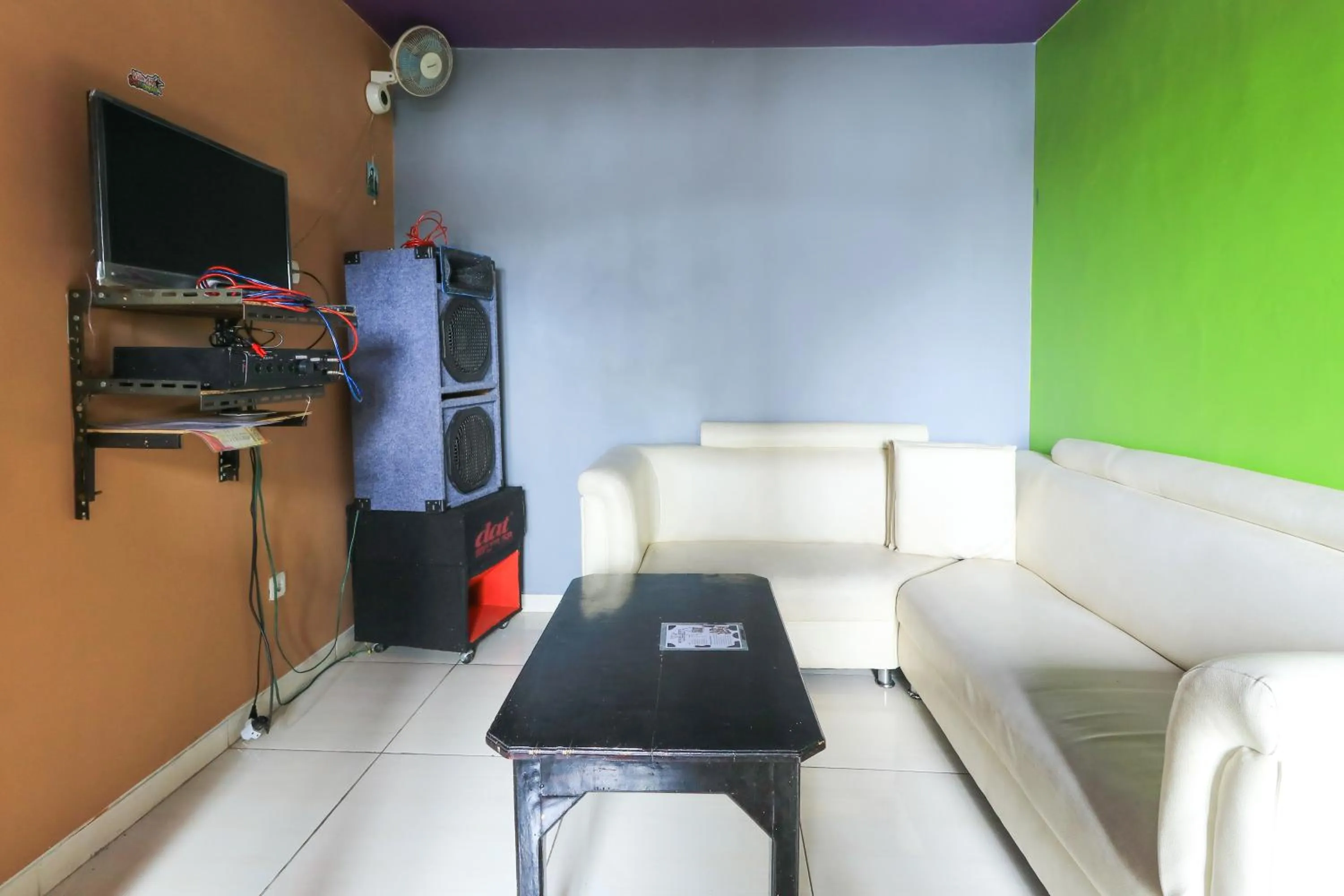 TV and multimedia in Villa Ana