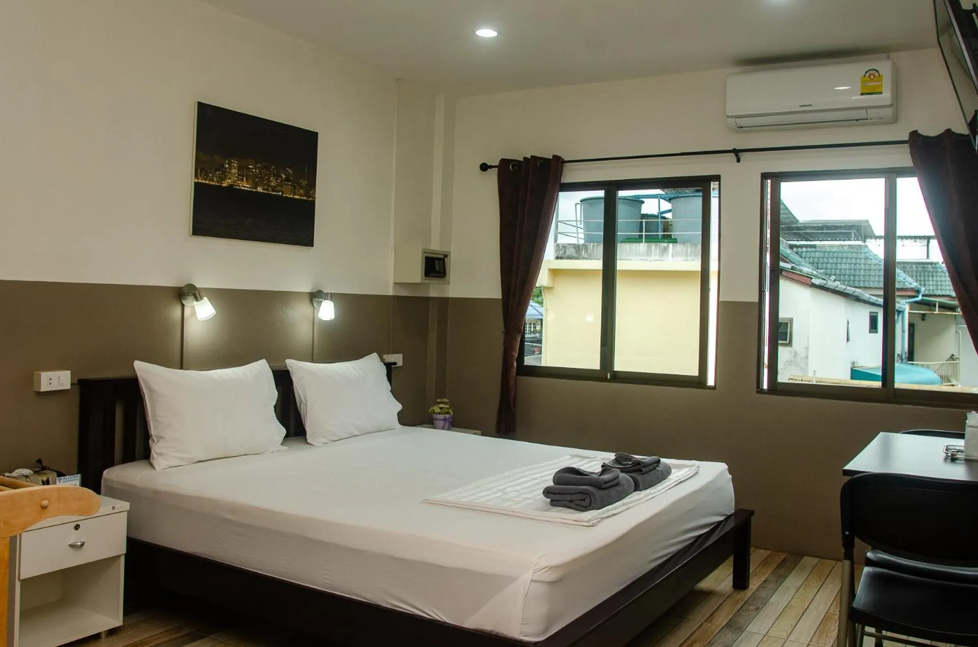 Bed in Allstar Guesthouse