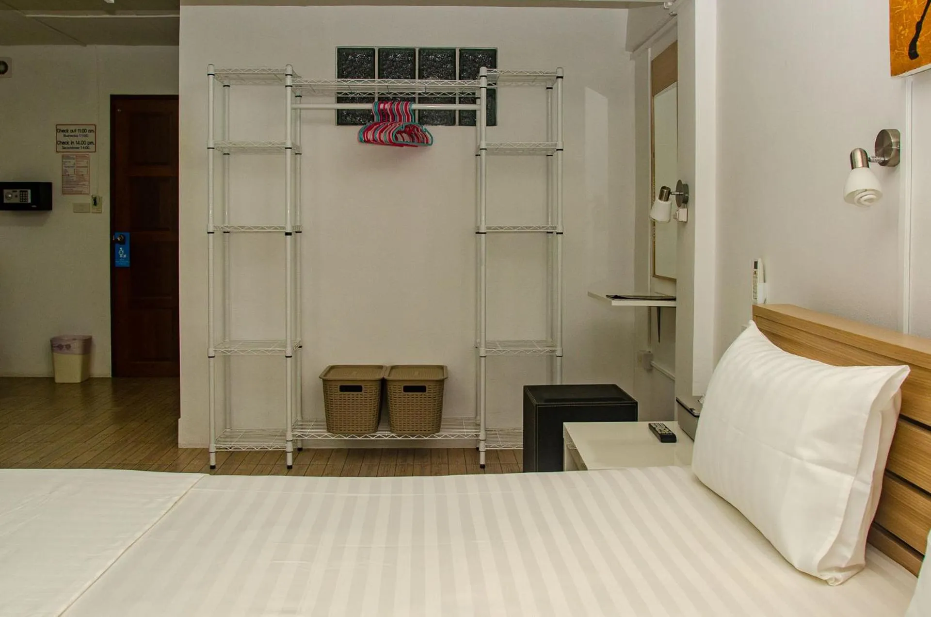 Bed in Allstar Guesthouse