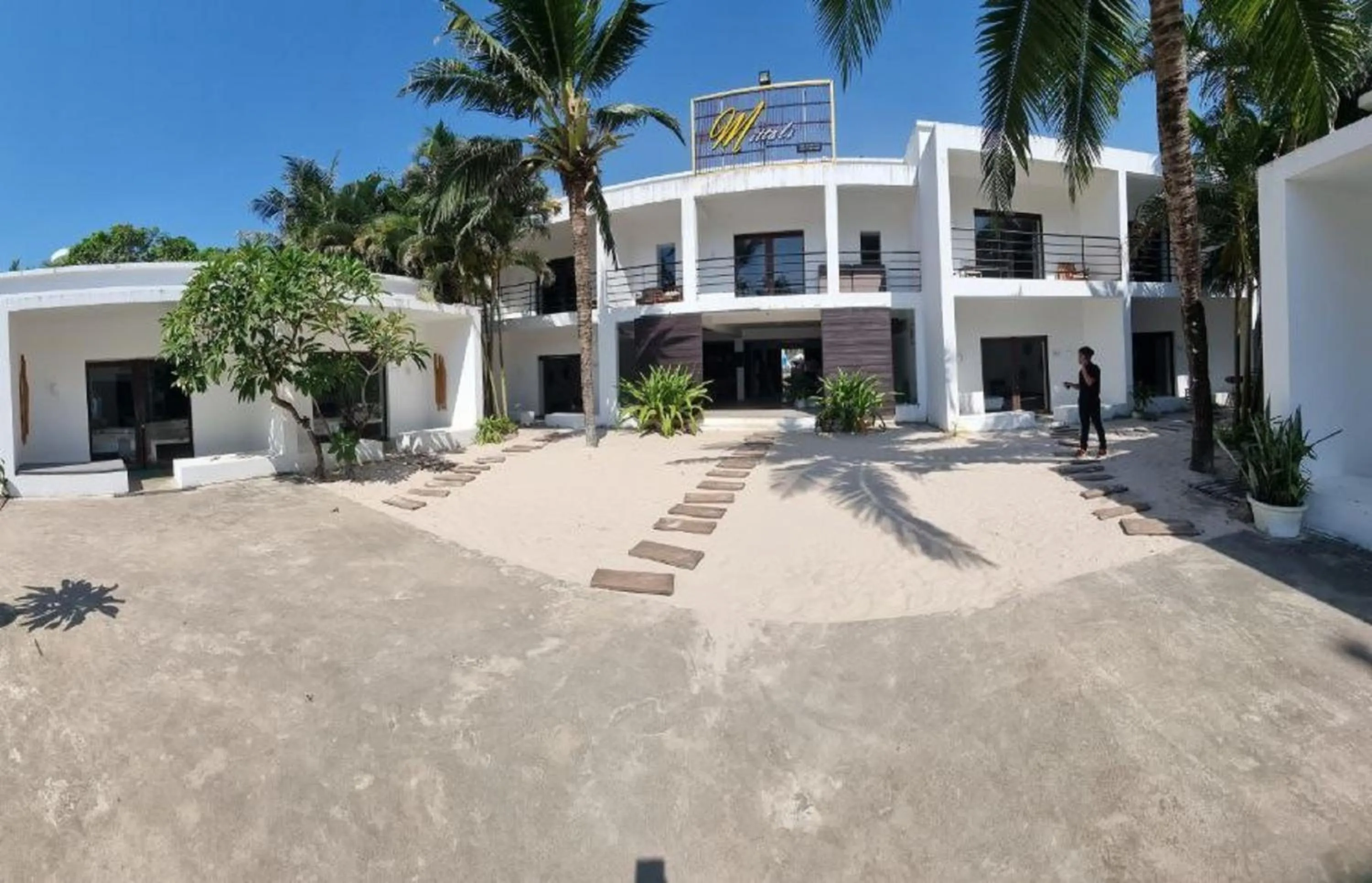 Facade/entrance in Mittali Beach Hotel