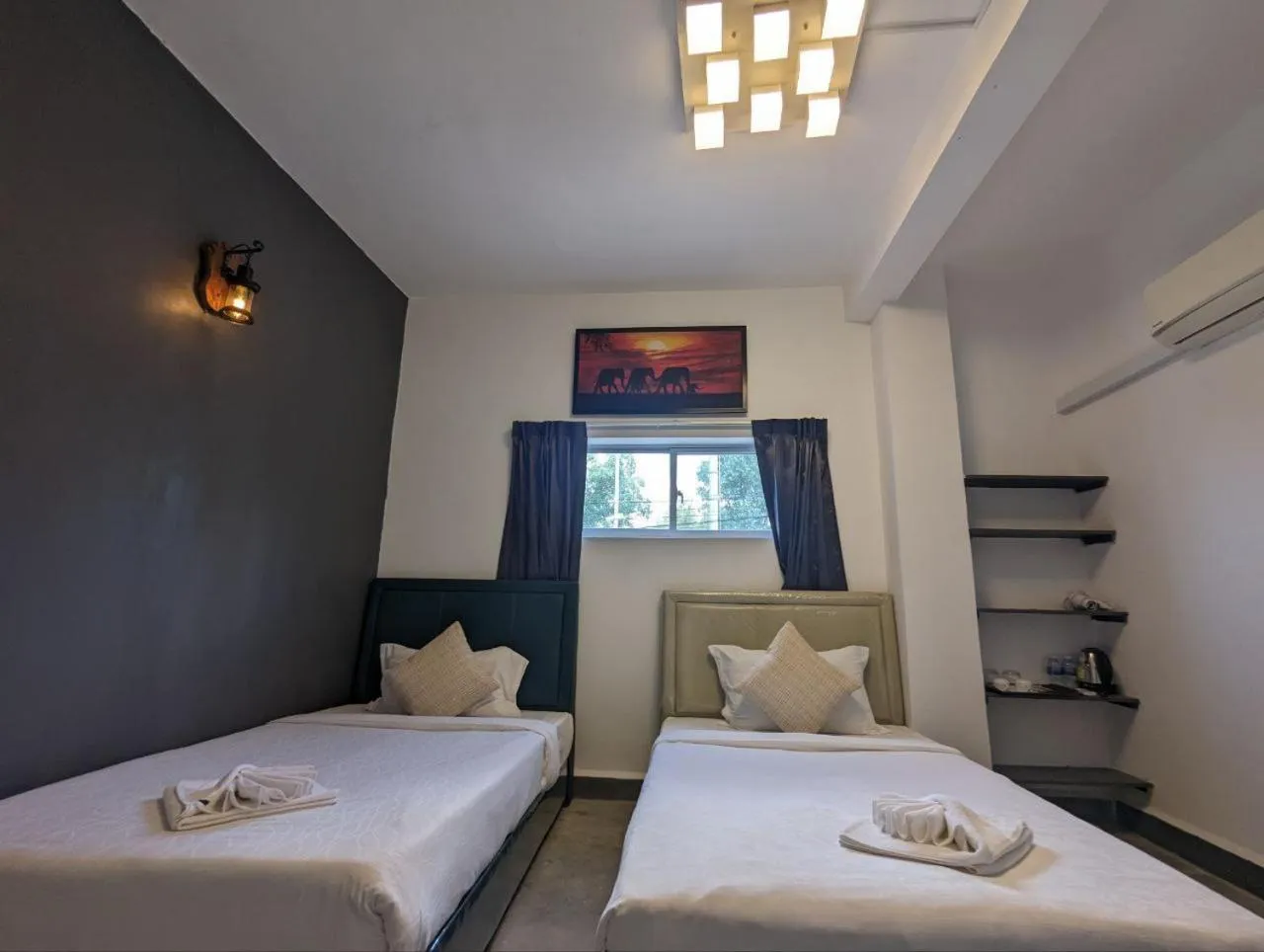 Bed in Mittali Beach Hotel