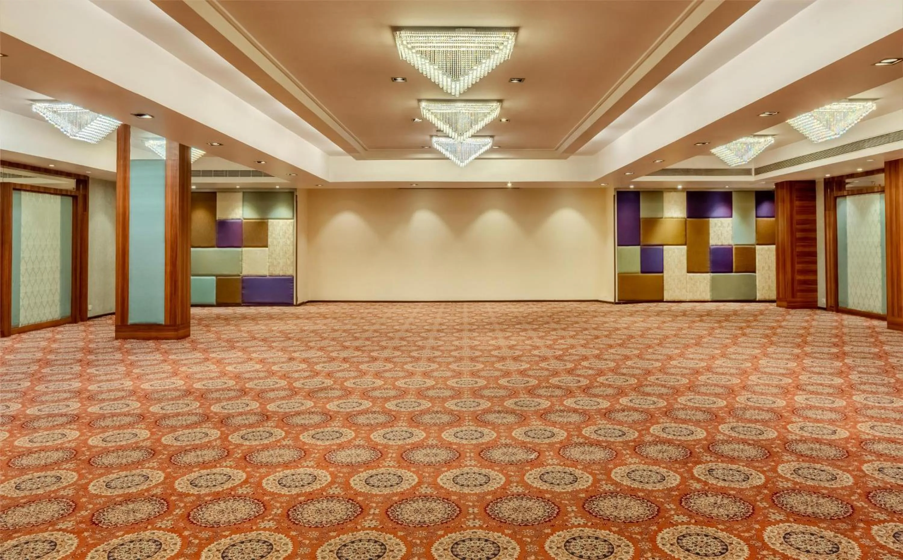 Banquet/Function facilities in Country Inn & Suites By Radisson Navi Mumbai