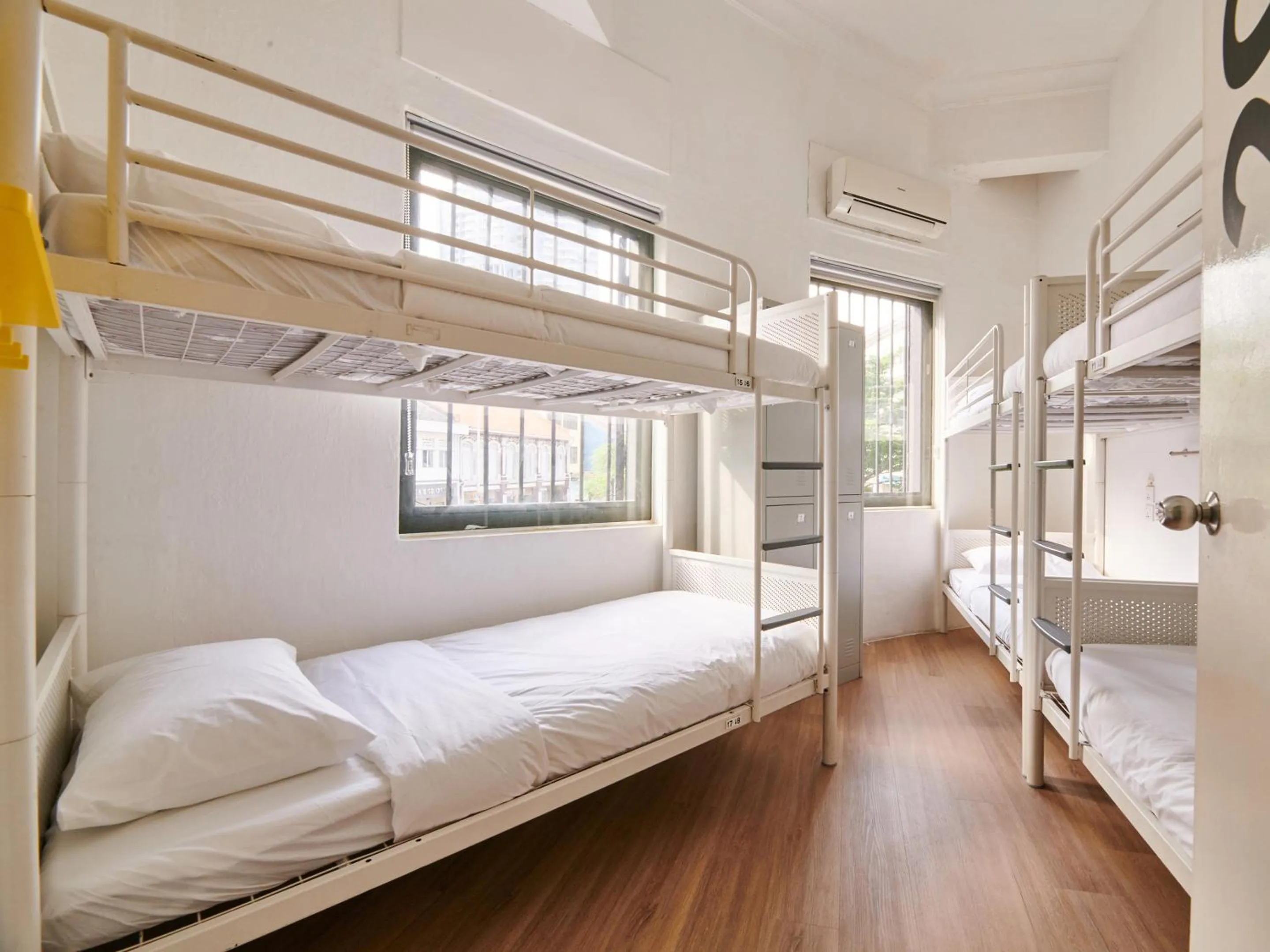 Photo of the whole room, Bed in BEAT. Sports Hostel