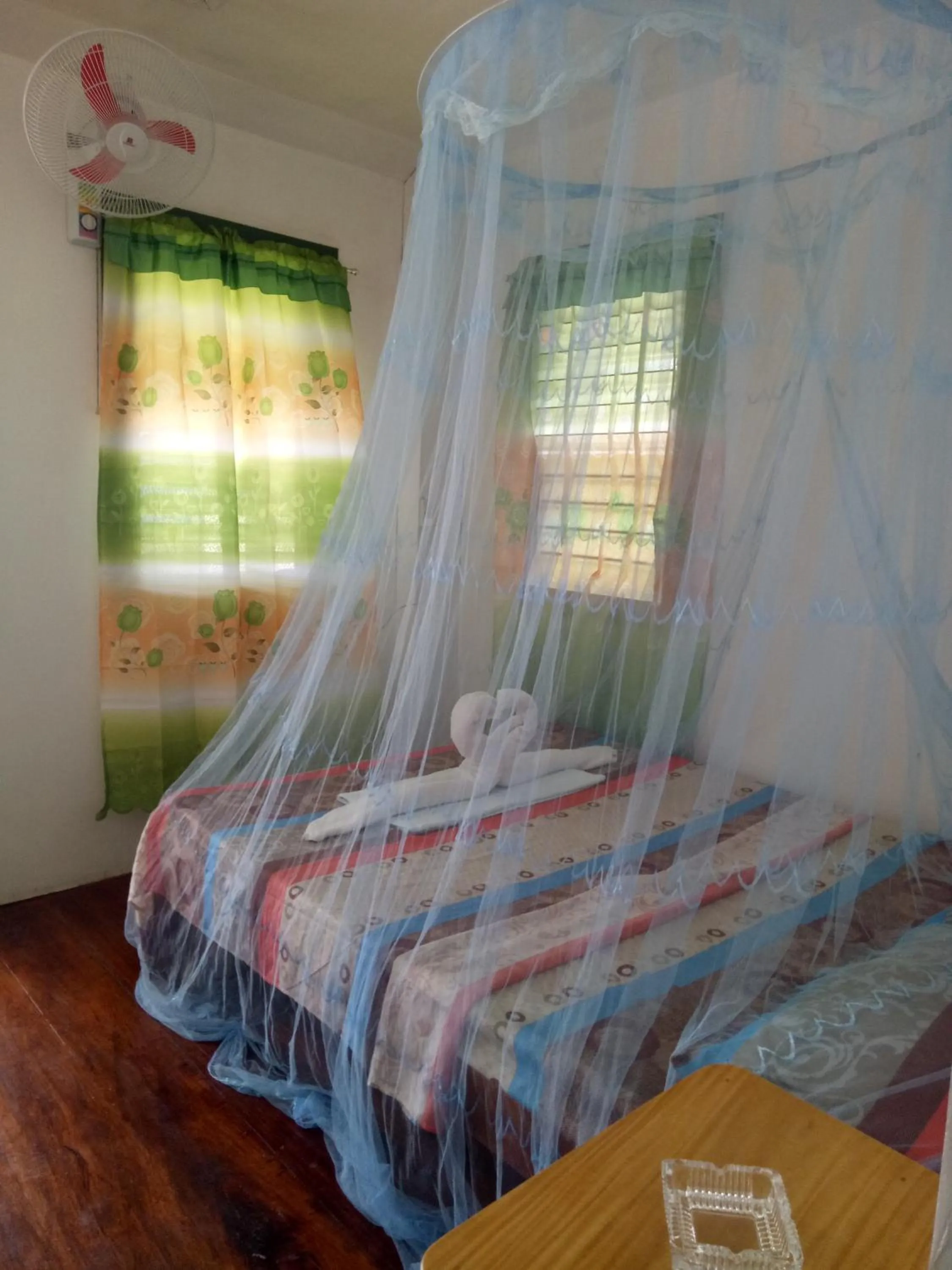 Bed in Jeno Tourist Inn