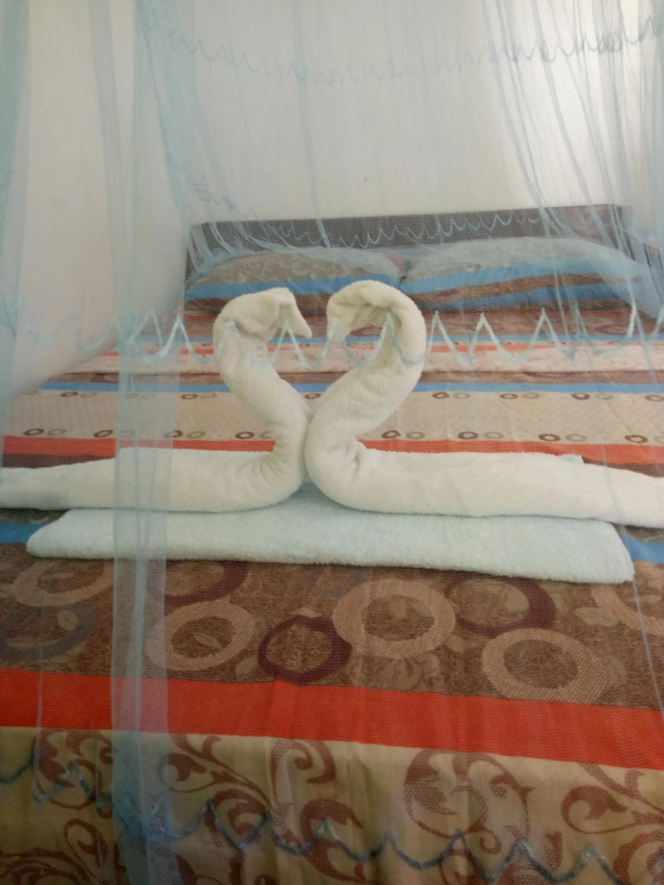 Bed in Jeno Tourist Inn