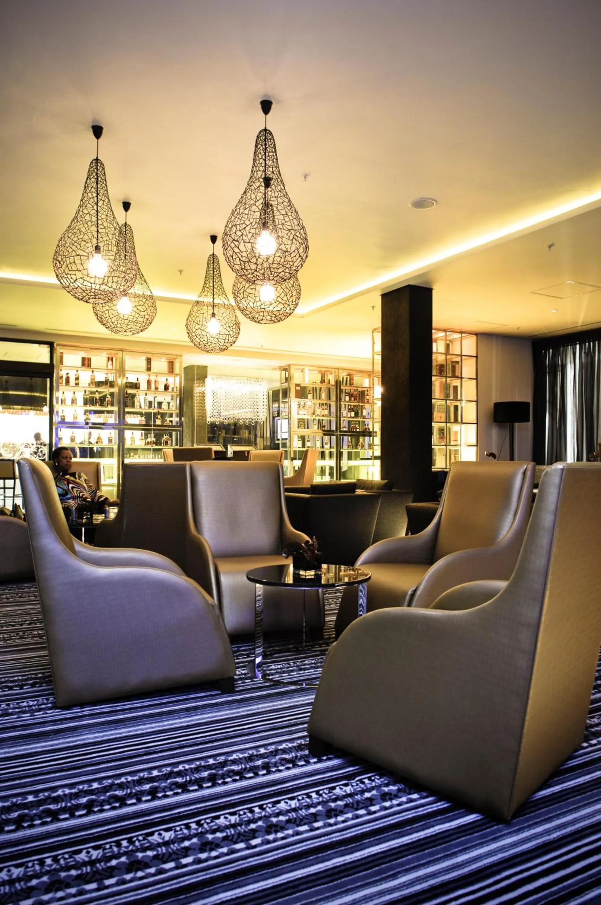 Lounge or bar in Southern Sun Hyde Park Sandton