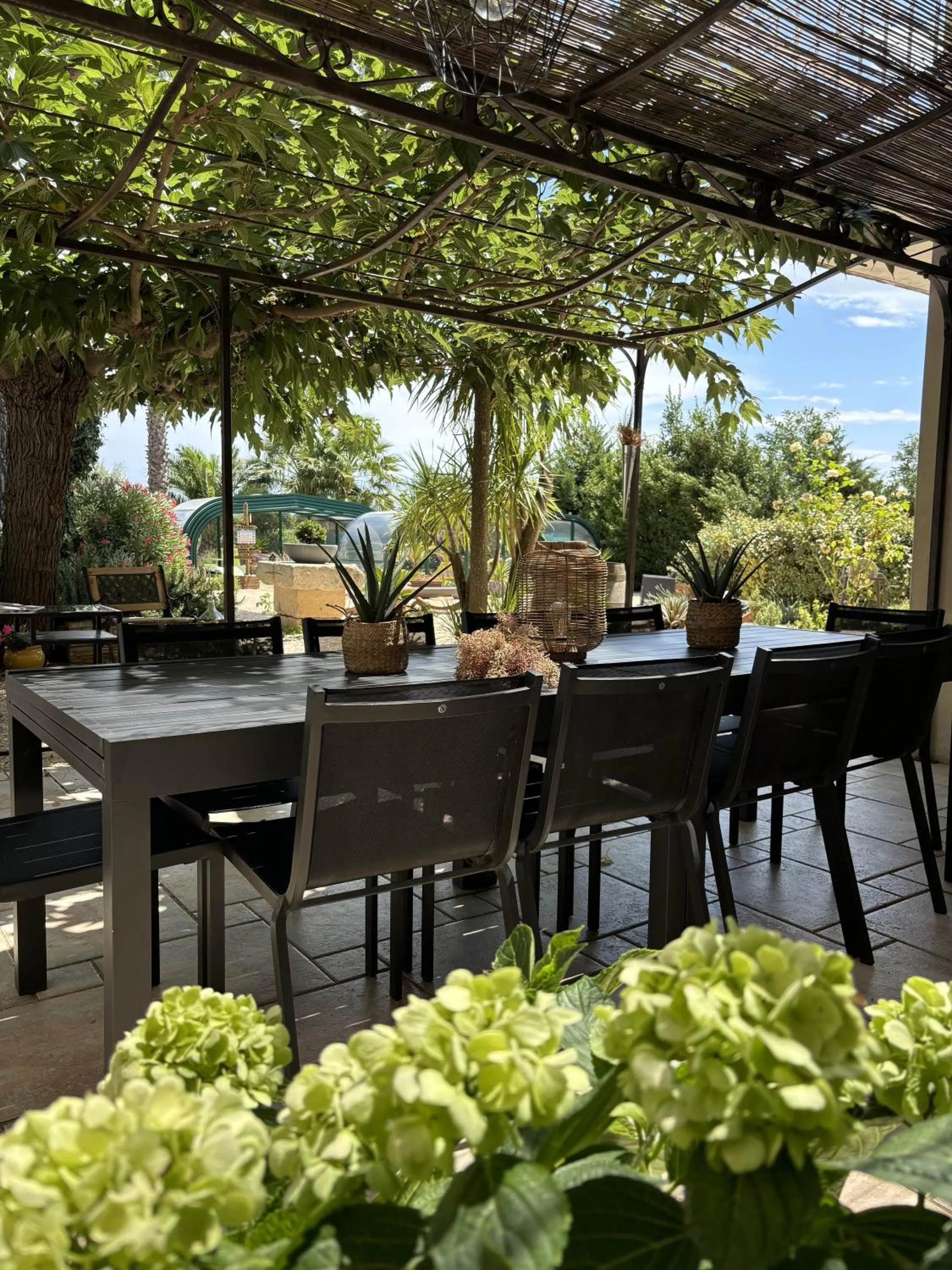 Patio in A l'Orée Des Vignes