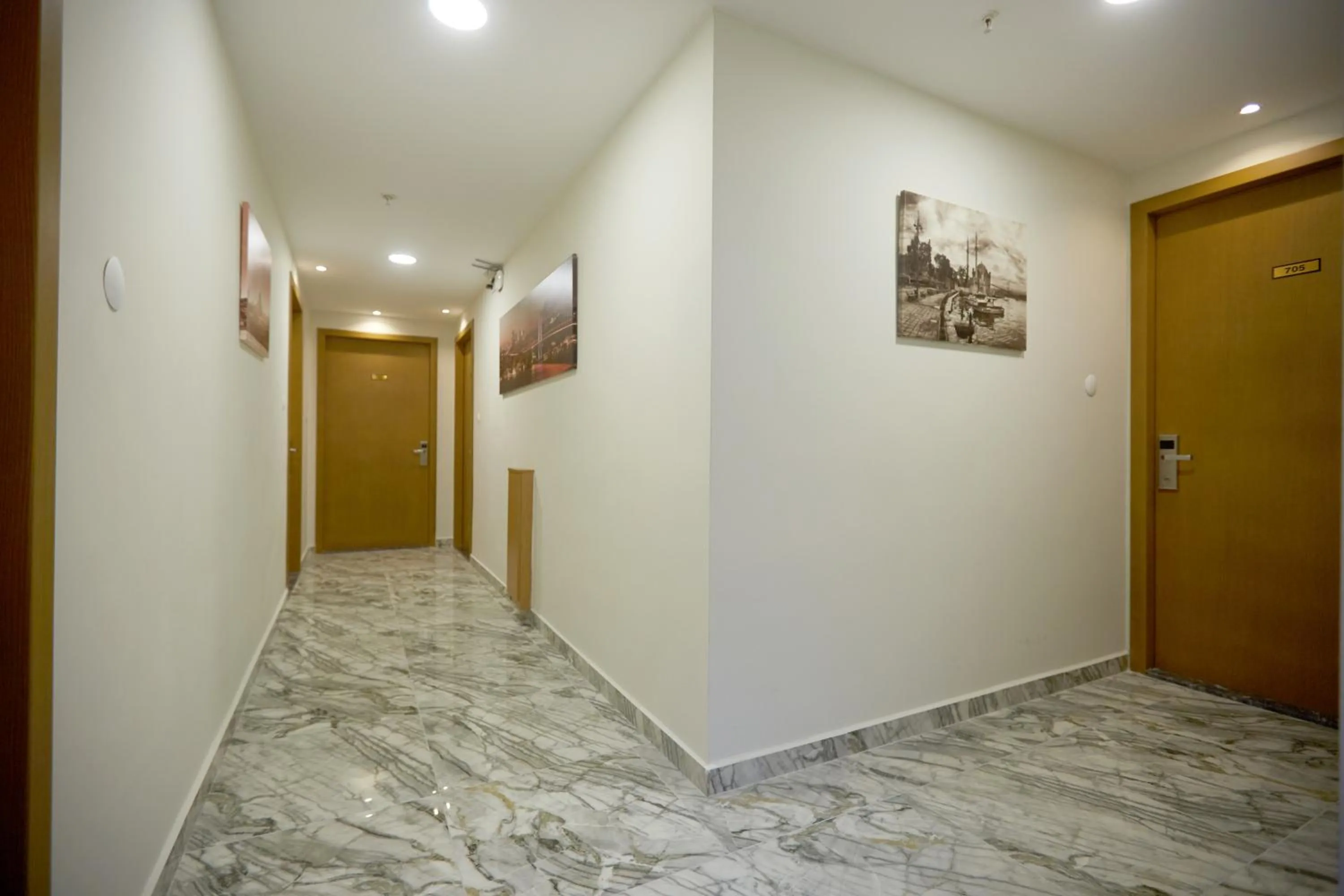 Property building in Kartal Palace Taksim Square FAMILY HOTEL
