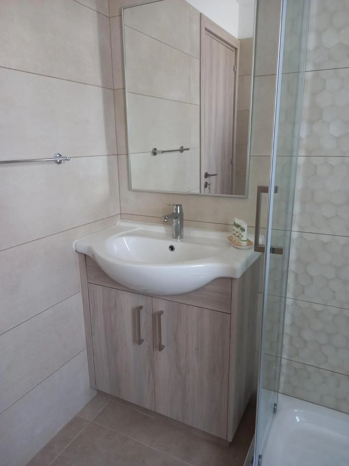 Bathroom in Proteas Mare Suites