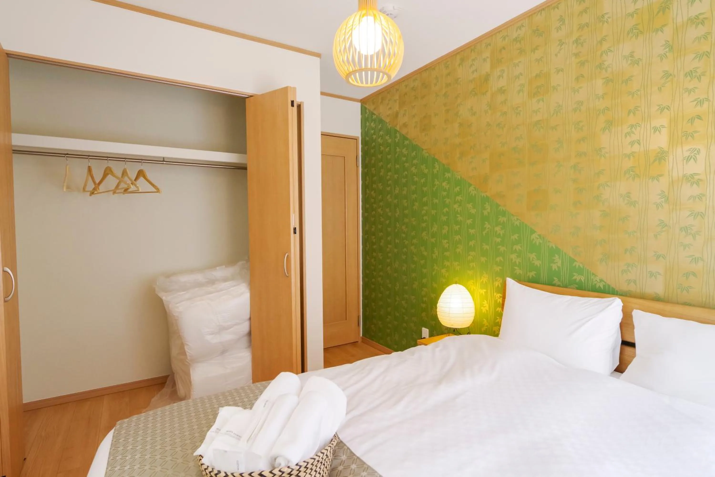 Bedroom, Bed in SAMURAI