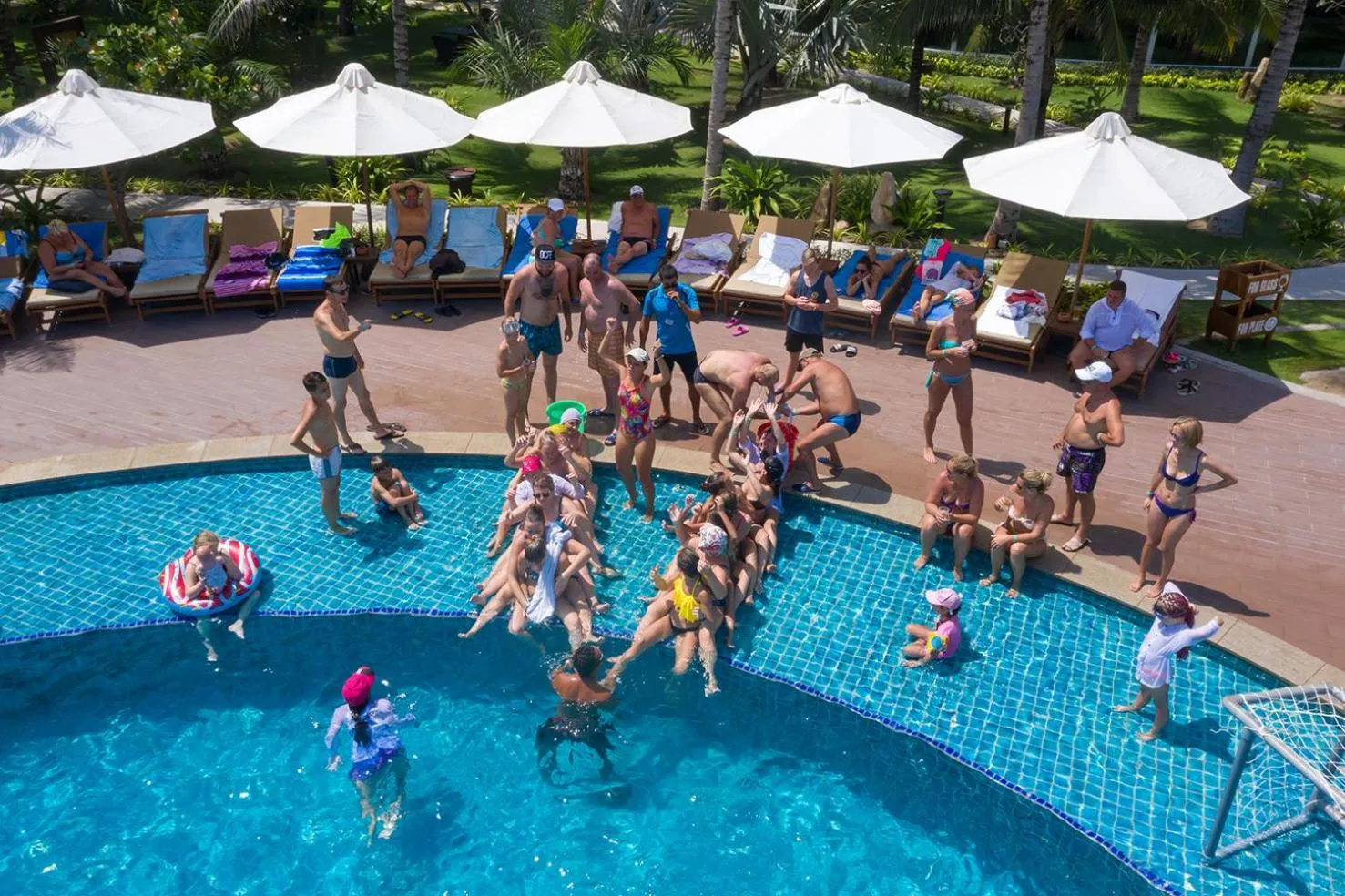 Entertainment in The Sailing Bay Beach Resort