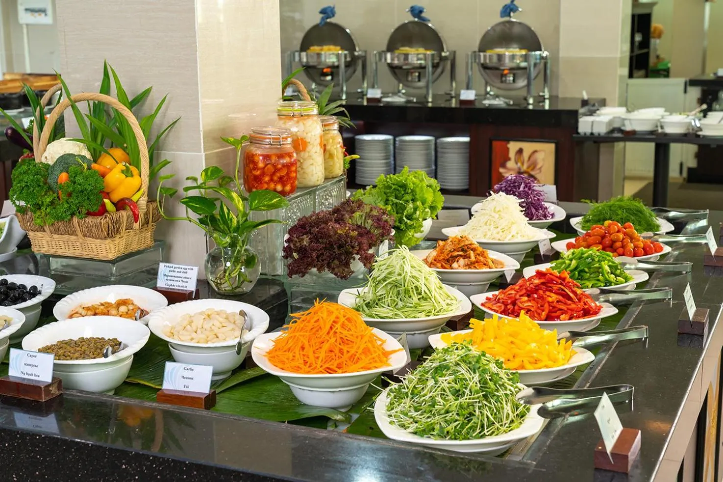 Restaurant/places to eat in The Sailing Bay Beach Resort