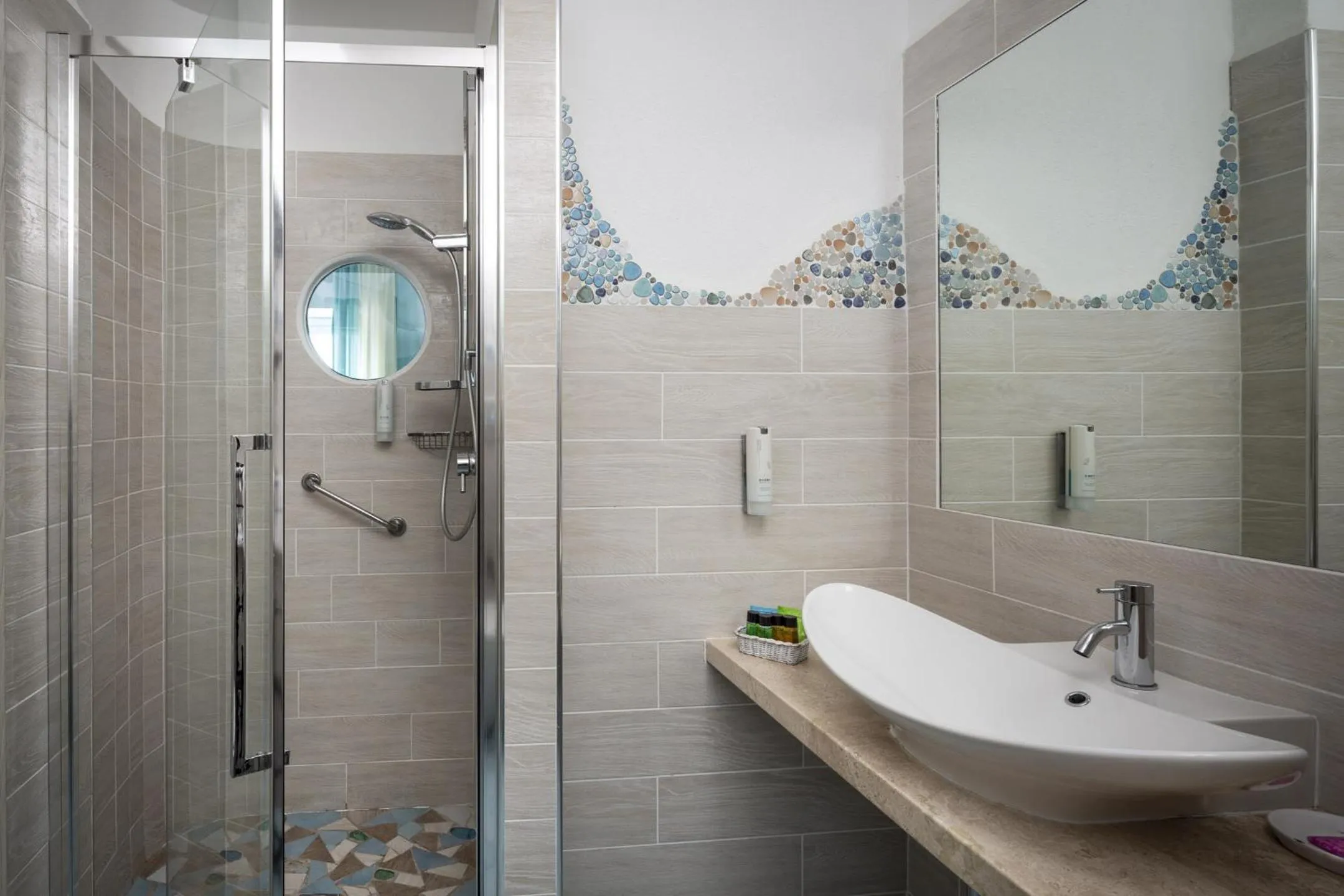 Bathroom in Hotel Corallaro