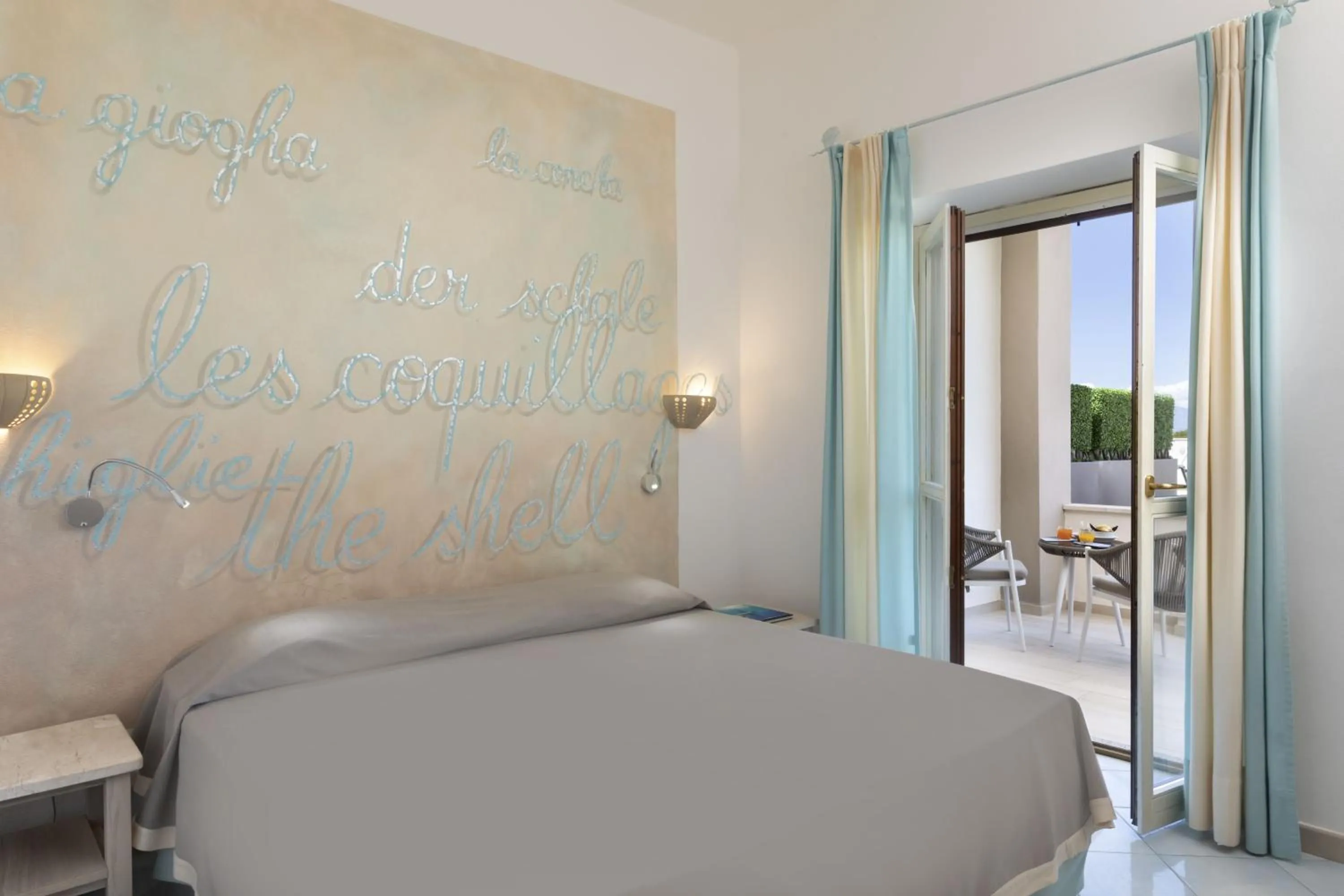 Bed in Hotel Corallaro