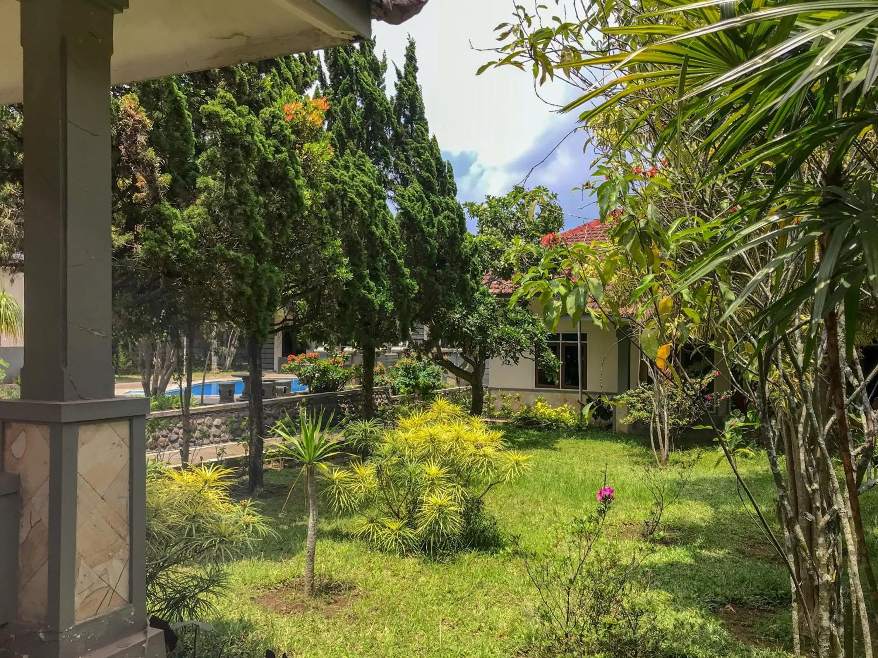 Property building in Villa Bunga Guest House RedPartner