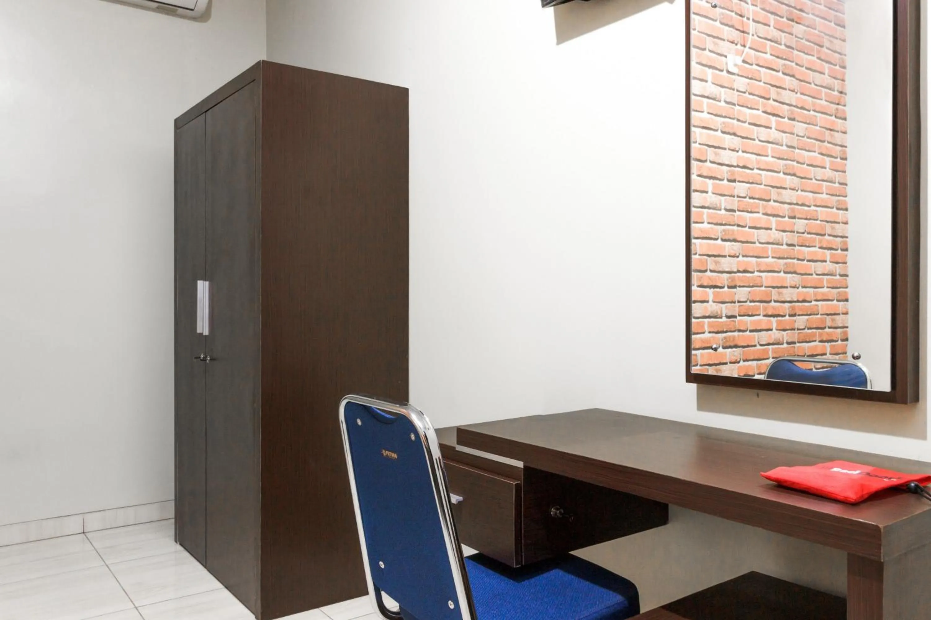 Other in RedDoorz Plus near Pantai Malalayang Manado