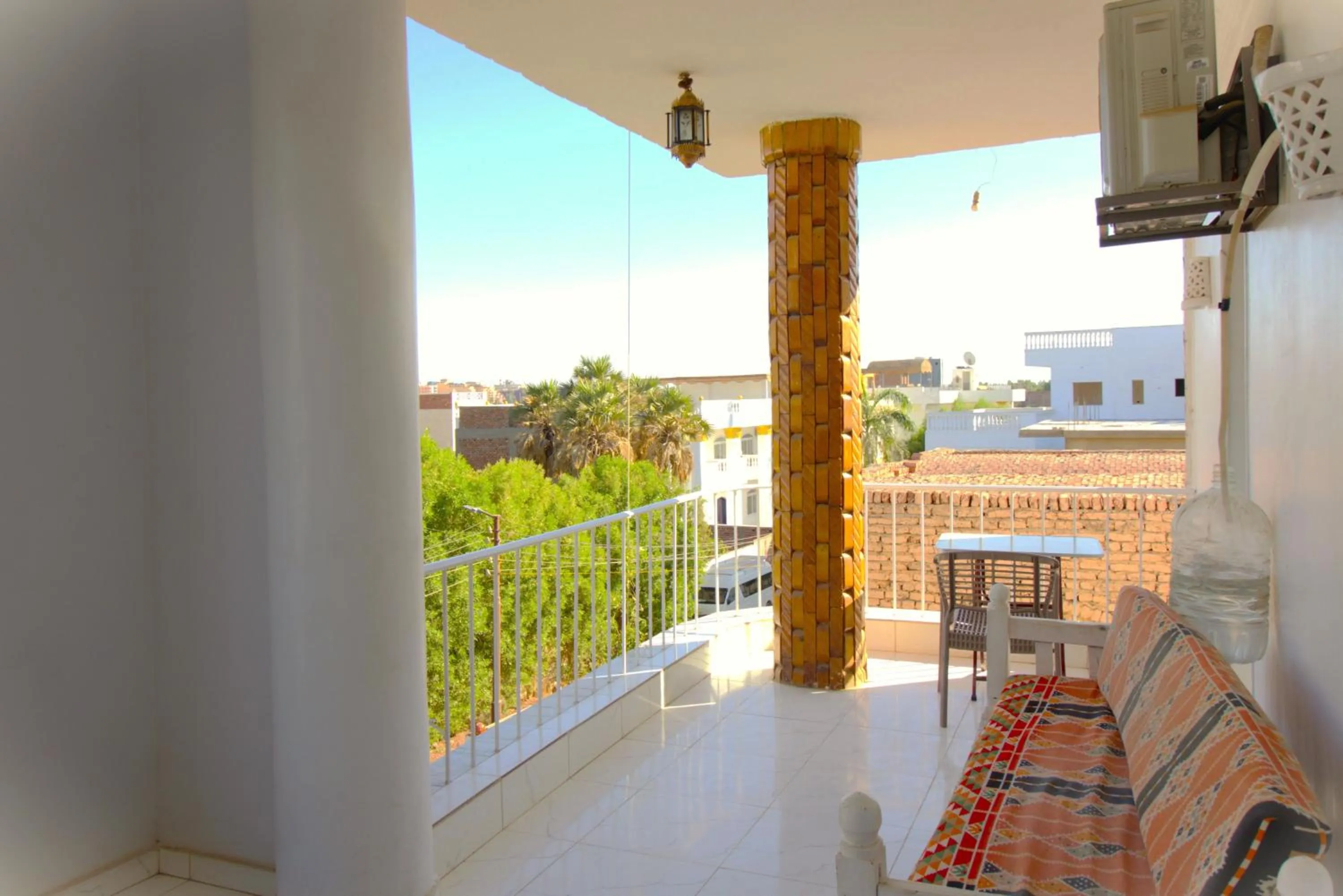 Mama Africa Apts & Studios