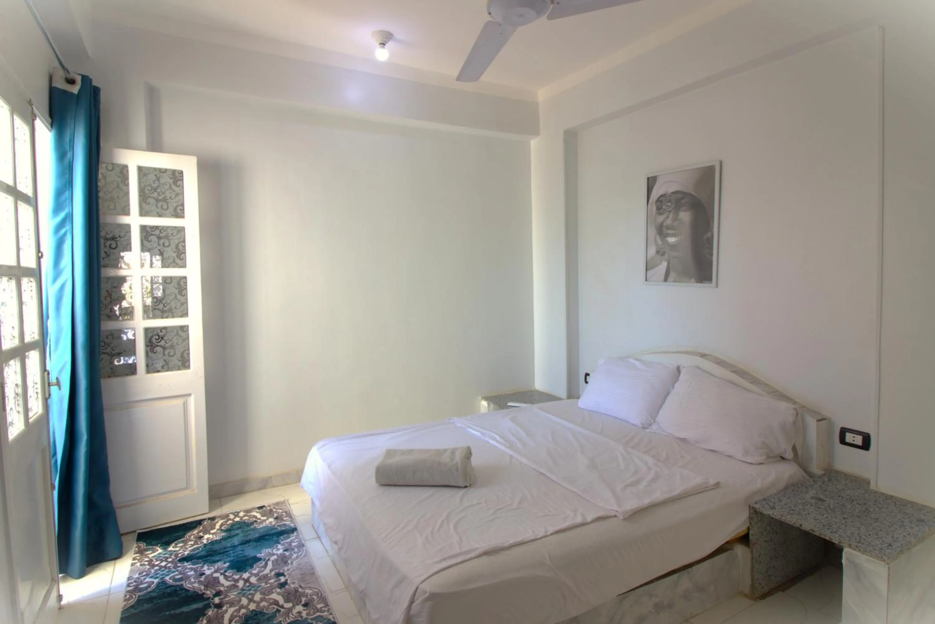 Bed in Mama Africa Apts & Studios