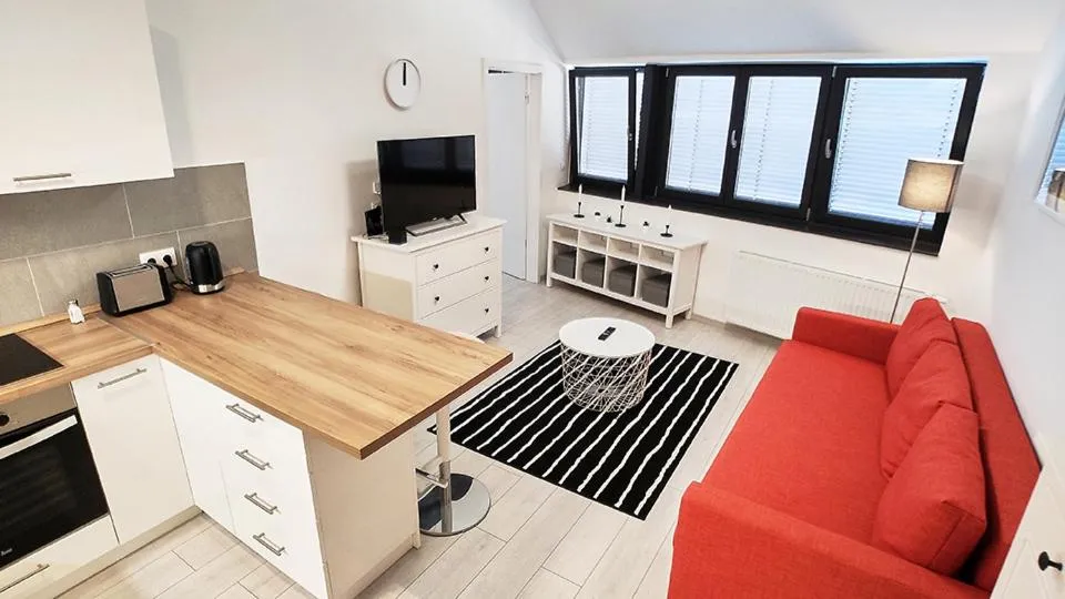 Piacsek Apartmanház
