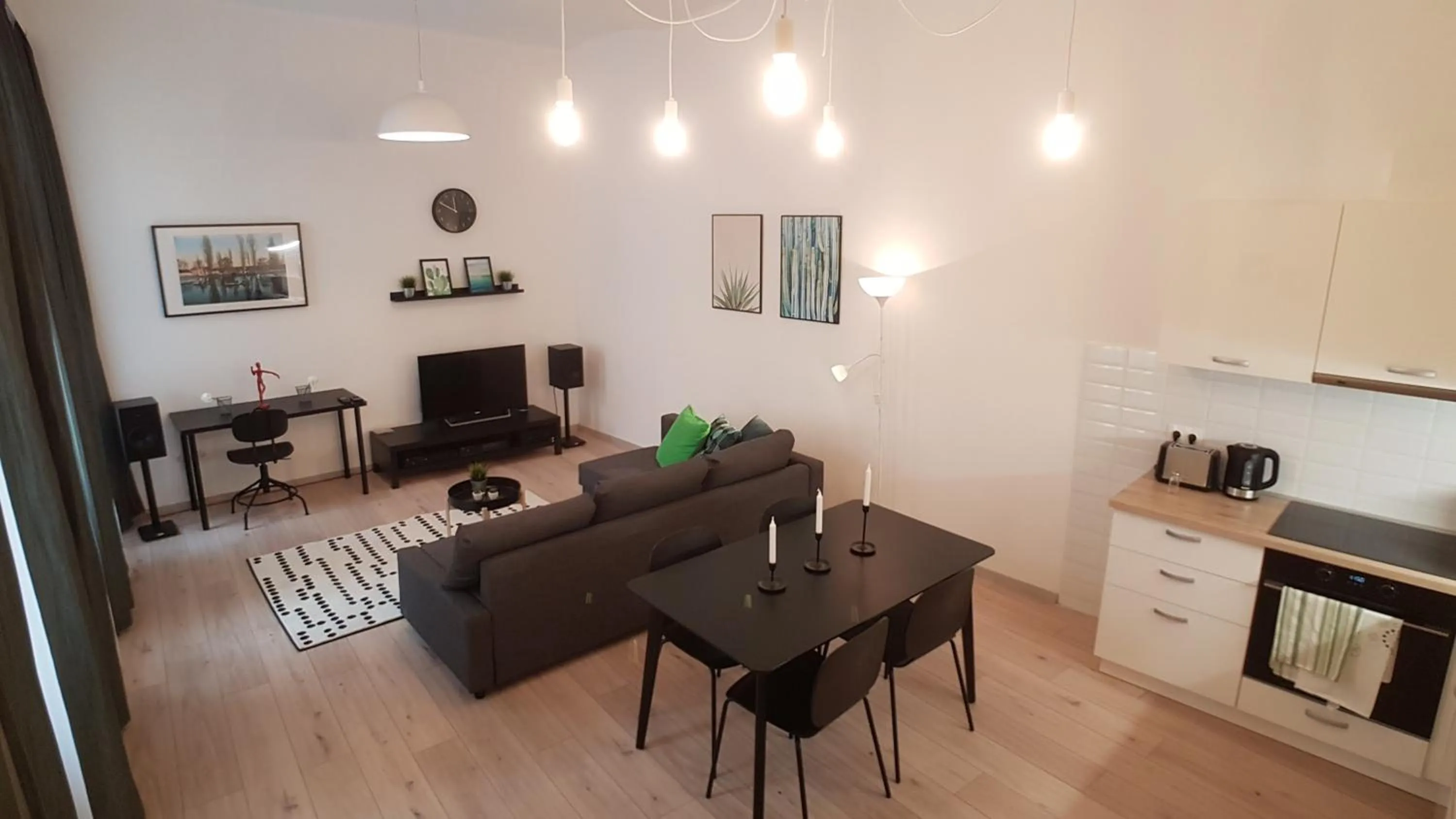Piacsek Apartmanház